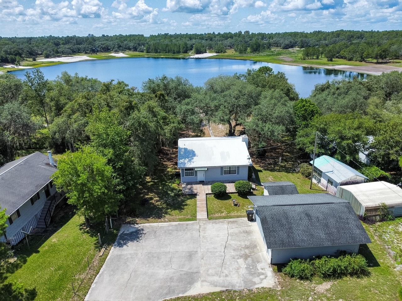 2nd image of 5616 Silver Sands Cir, Keystone Heights, FL 32656 | MLS# GC542817