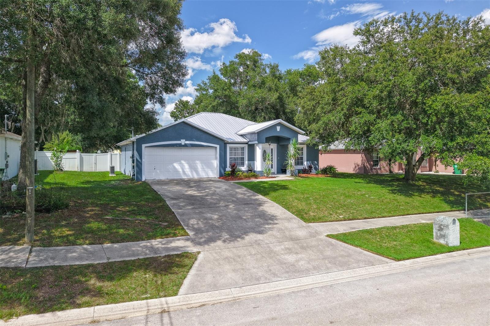 2nd image of 1031 E Walts Ave, Deland, FL 32724 | MLS# V4950793