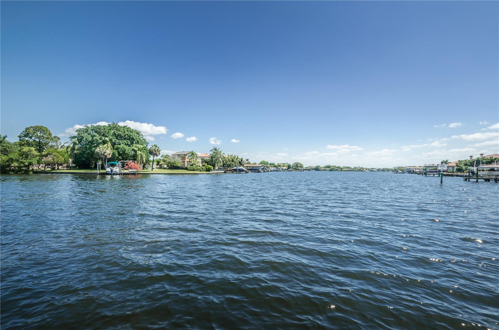 Photo 60 of Single family home for sale at 262 40 Ave Ne, St Petersburg, FL 33703 | MLS# TB8539944 | Listing updated on 2026-09-02