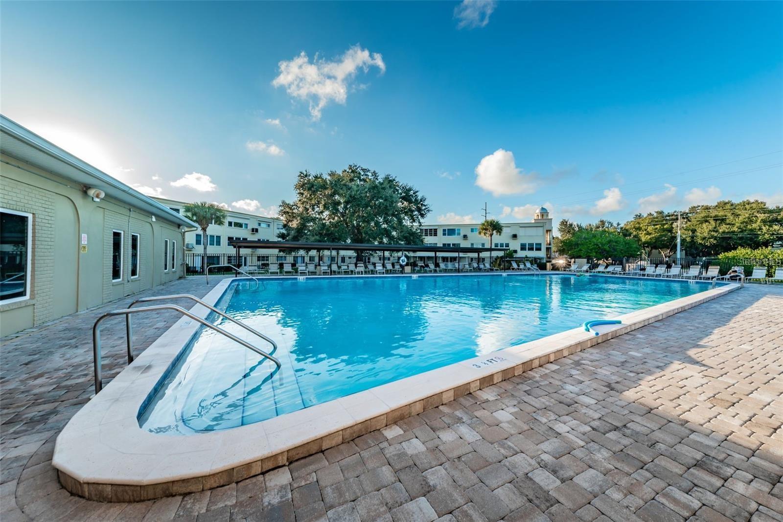 51st image of 2280 World Parkway Blvd #18, Clearwater, FL 33763 | MLS# TB8540020