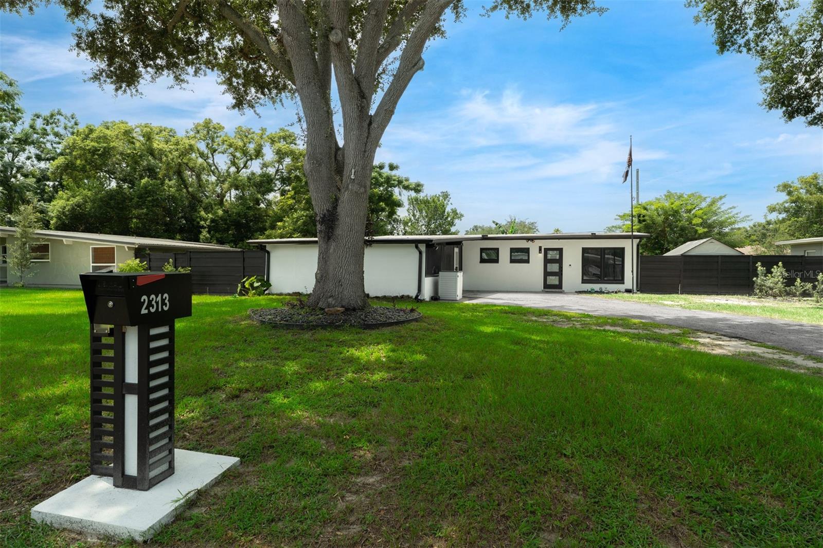 2nd image of 2313 Knoll St, Winter Park, FL 32792 | MLS# O6434684