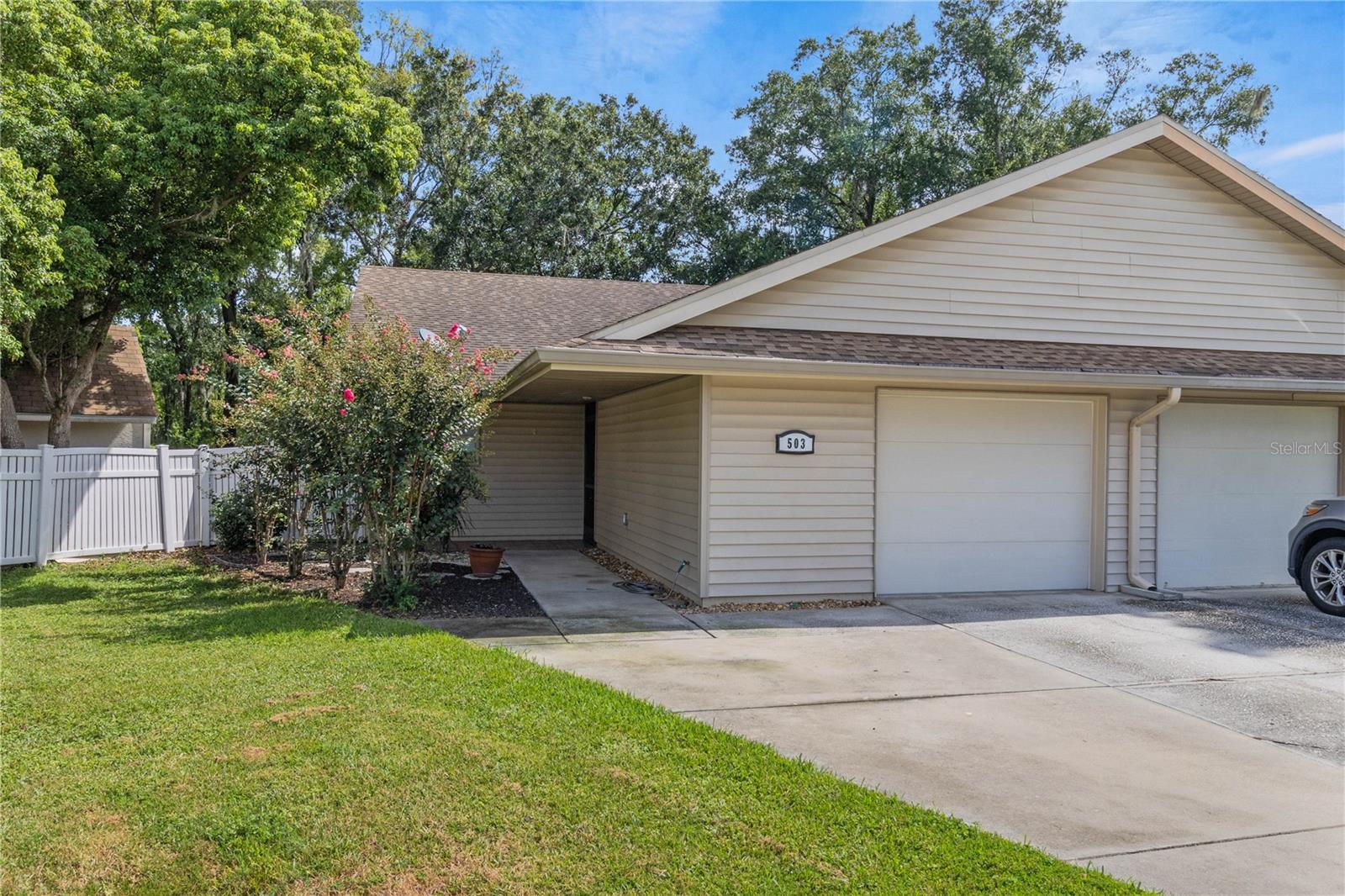 1st image of 503 Market Sq W, Lakeland, FL 33813 | MLS# L4964399