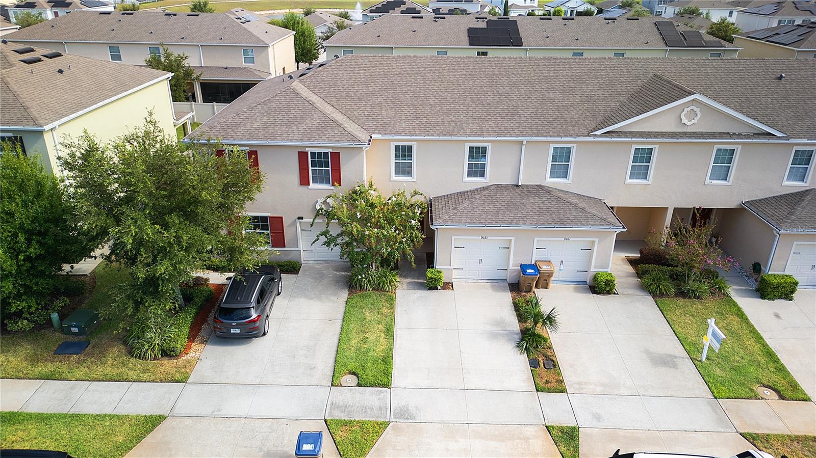 Photo 3 of Townhouse for sale at 9033 Wildflower Ln, Kissimmee, FL 34747 | MLS# O6434728 | Listing updated on 2026-09-02