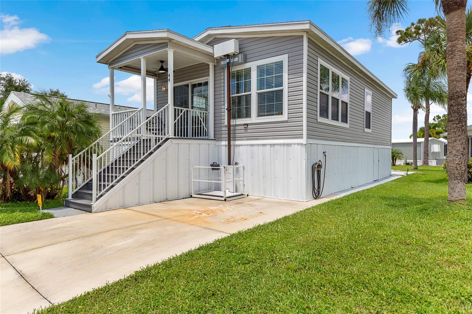 1st image of 44 Crown Point Dr, Nokomis, FL 34275 | MLS# A4703398
