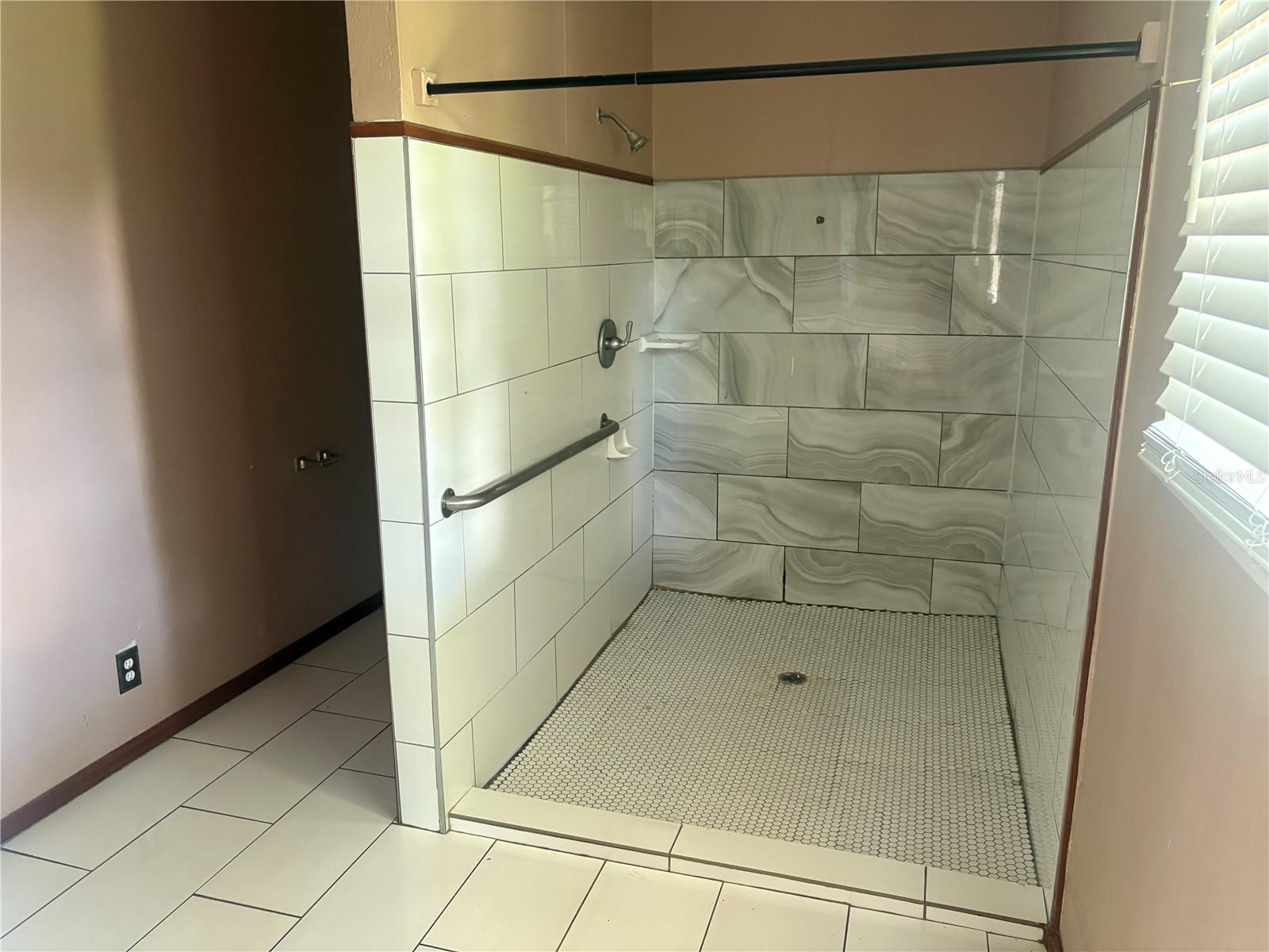 7th image of 16 N Christiana Ave, Apopka, FL 32703 | MLS# G5116640