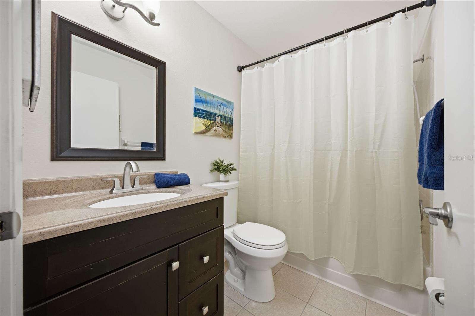 5th image of 3884 59th Ave W, BRADENTON, FL 34210