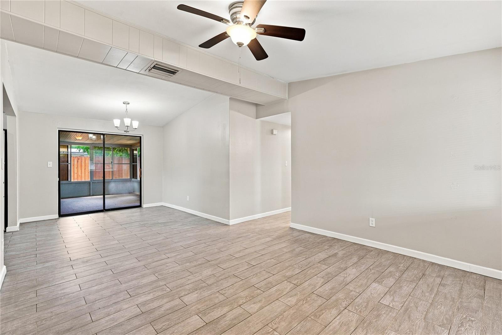 5th image of 8836 79Th Pl, Seminole, FL 33777 | MLS# TB8540473