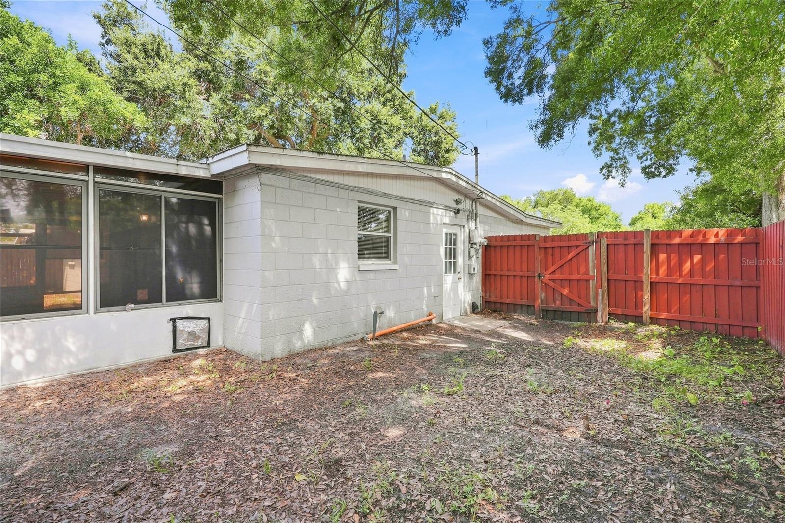 34th image of 8836 79th Pl, Seminole, FL 33777 | MLS# TB8540473