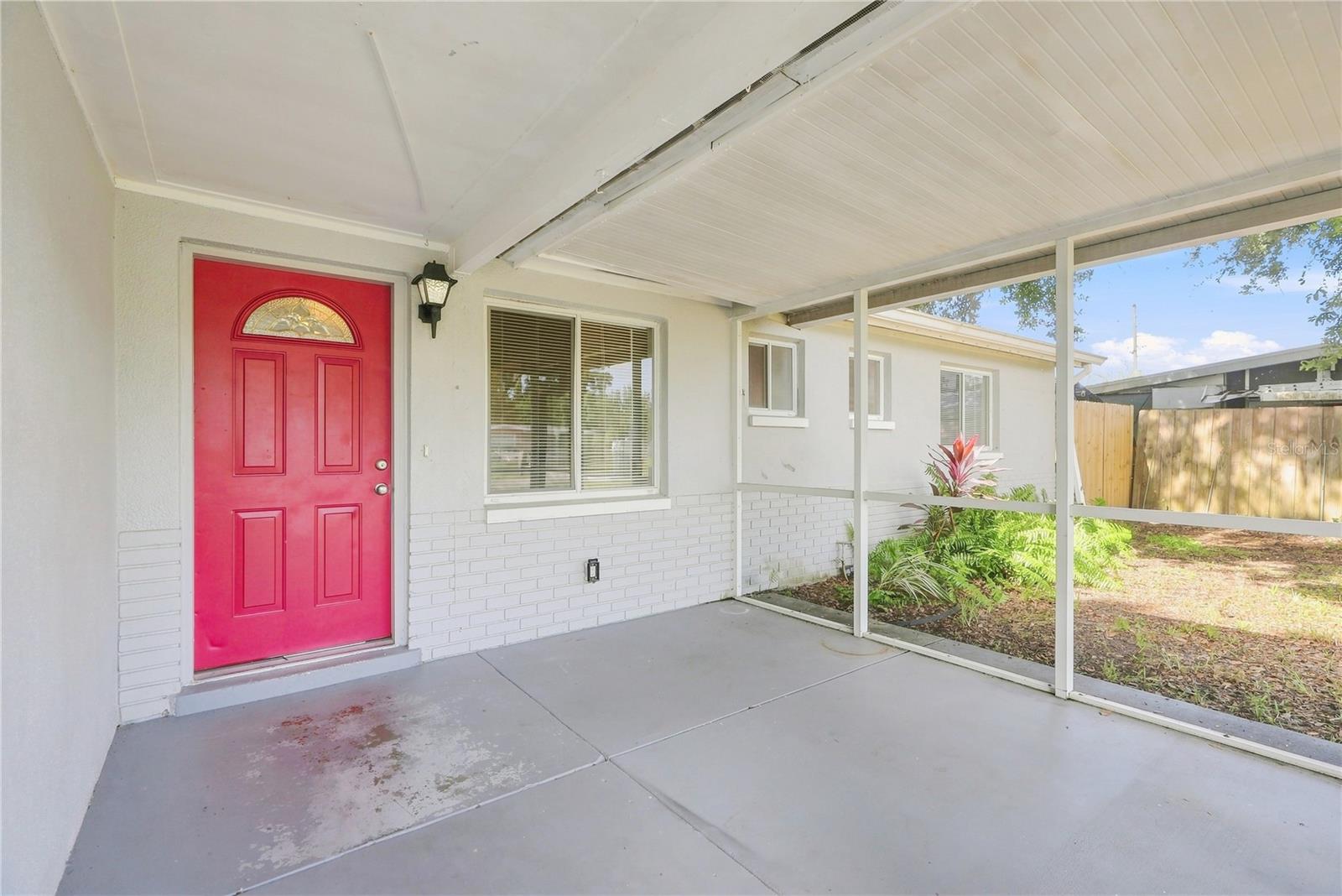 3rd image of 8836 79Th Pl, Seminole, FL 33777 | MLS# TB8540473