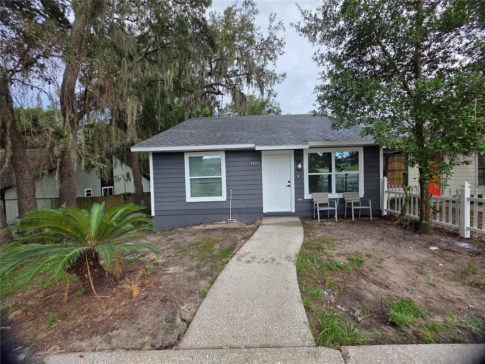 2nd image of 1422 Plymouth Ave, Mount Dora, FL 32757 | MLS# O6434950