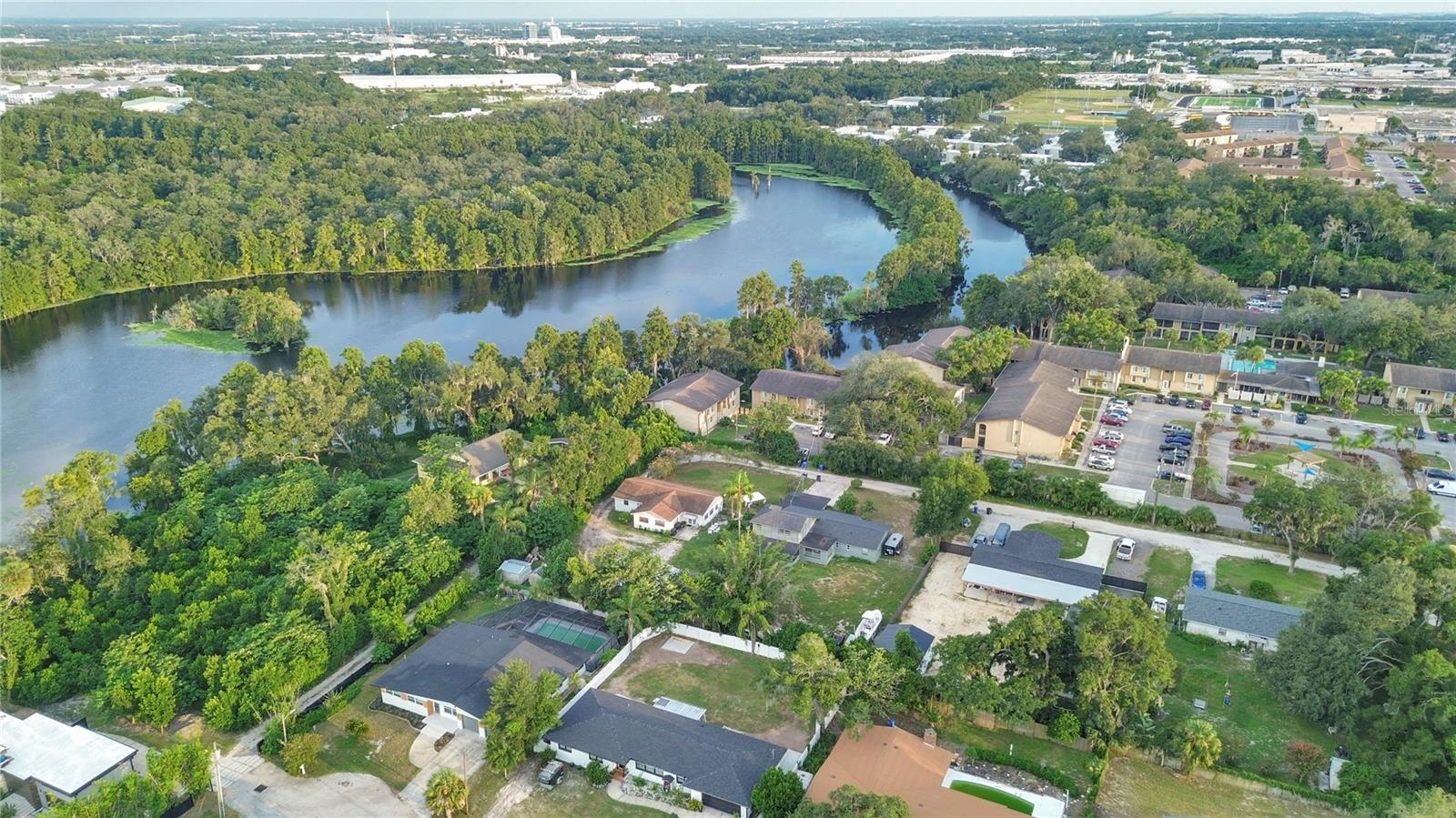 50th image of 5627 Oakland Dr, Tampa, FL 33617 | MLS# TB8540498