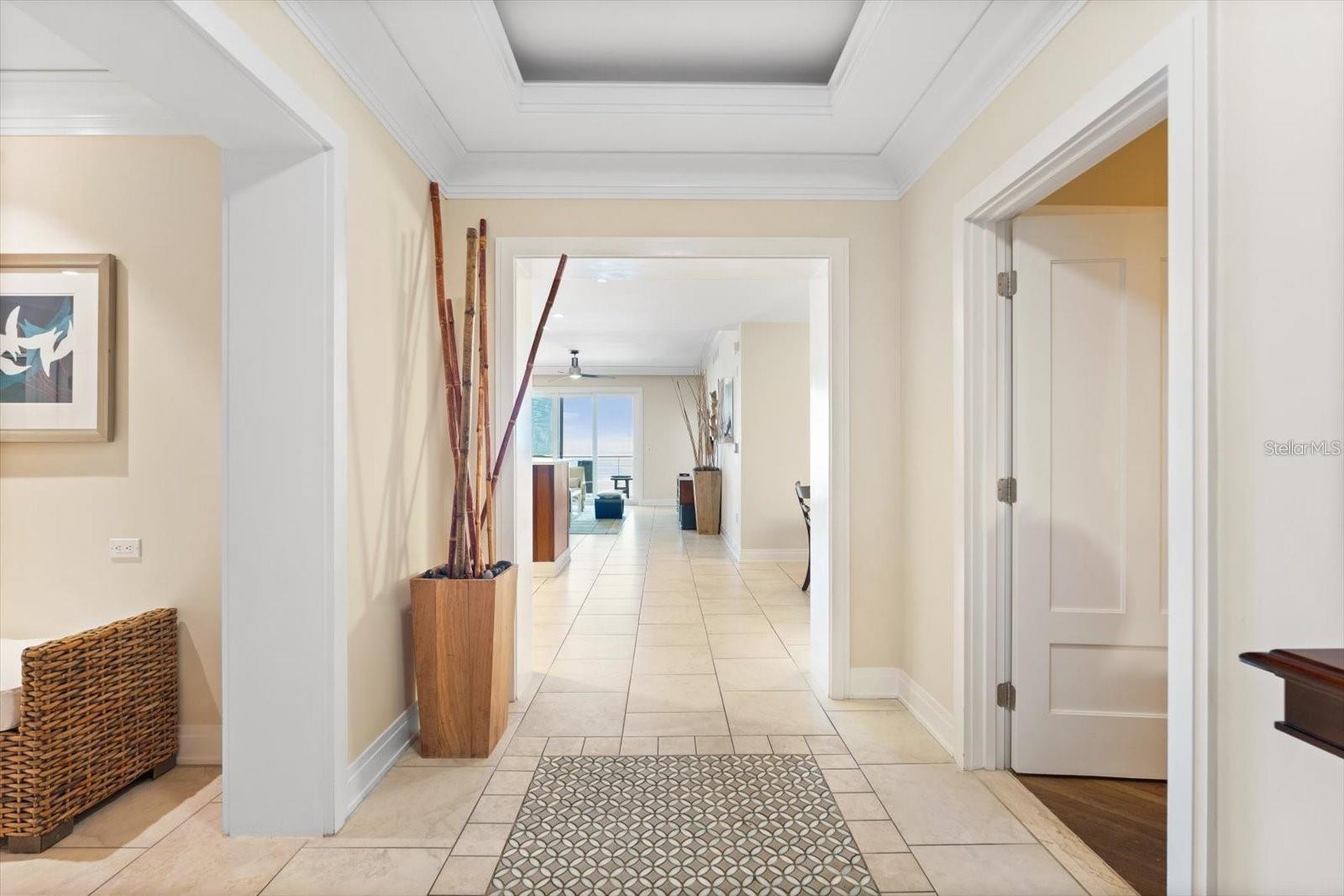 3rd image of 915 Seaside Dr #405, WEEKS 22-23, Sarasota, FL 34242 | MLS# A4703483