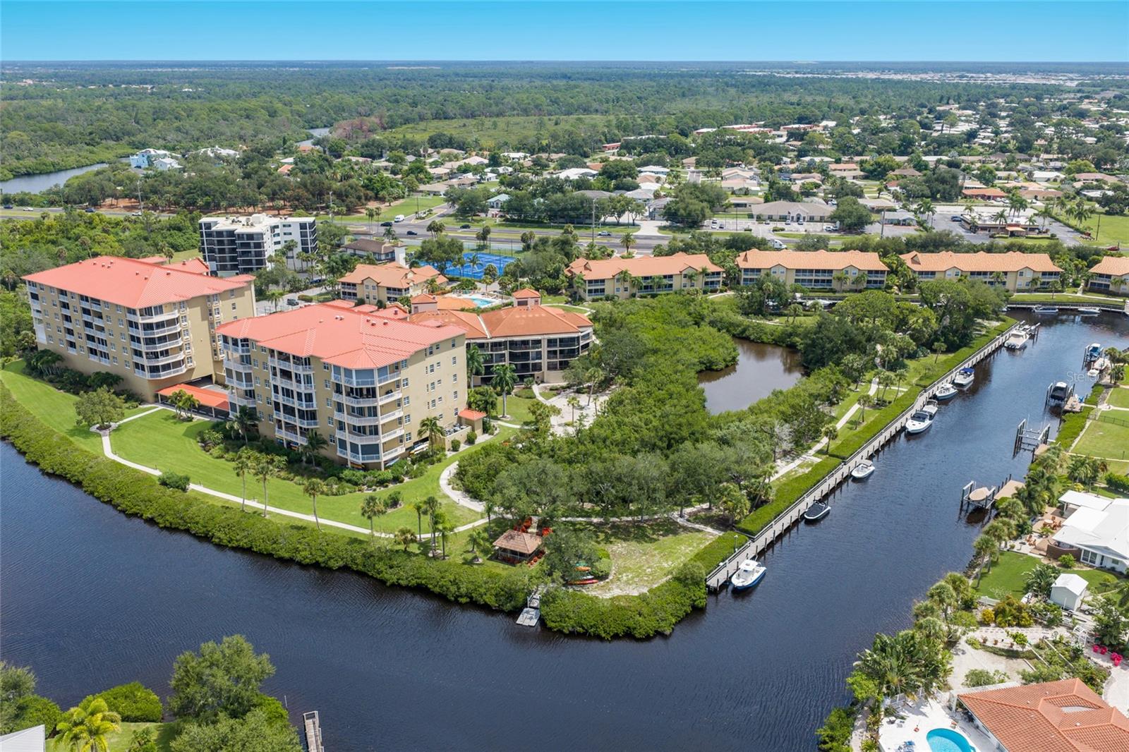 2nd image of 5100 Jessie Harbor Dr, OSPREY, FL 34229