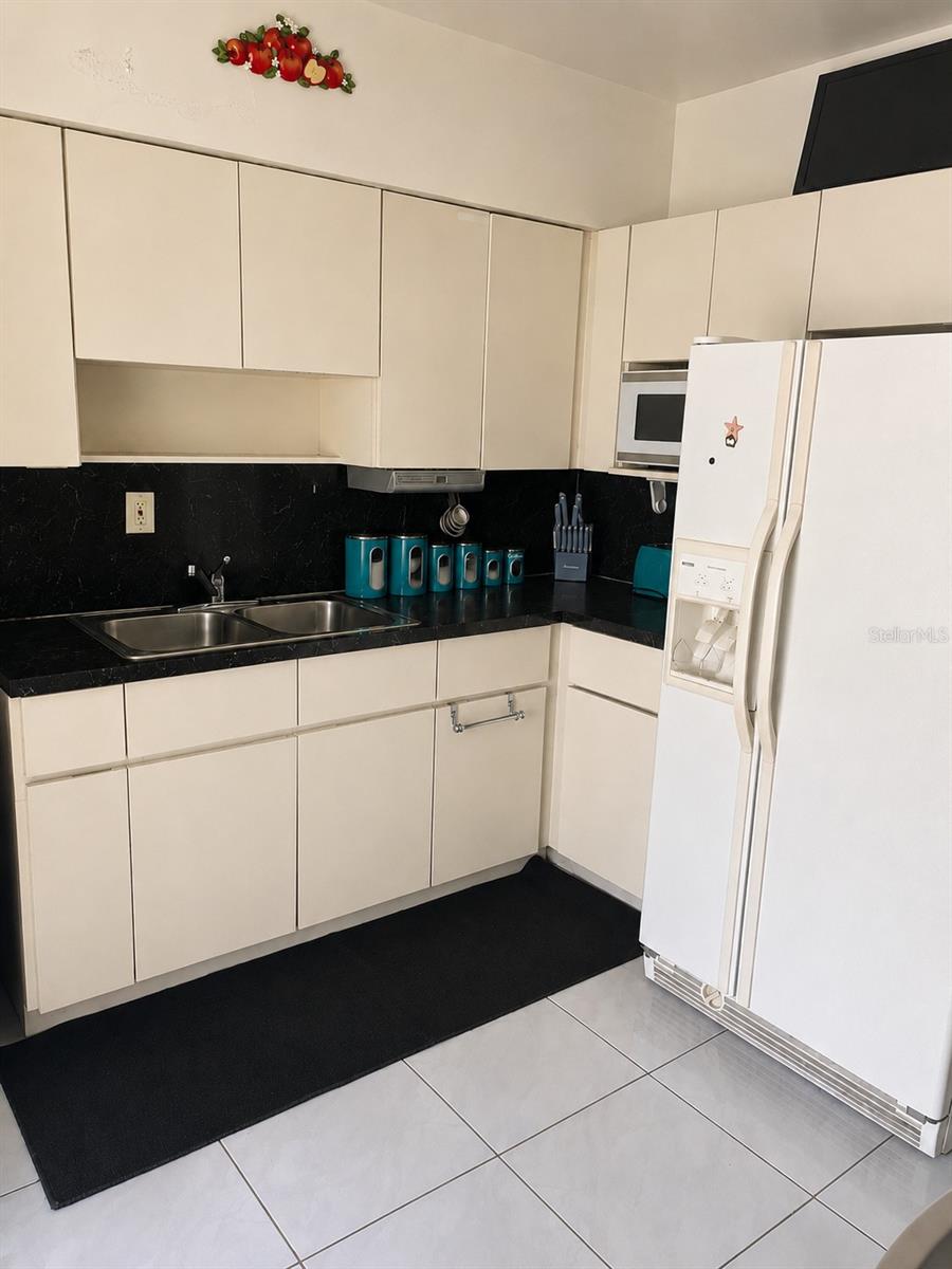 5th image of 3439 Nw 87Th St, Miami, FL 33147 | MLS# O6435075
