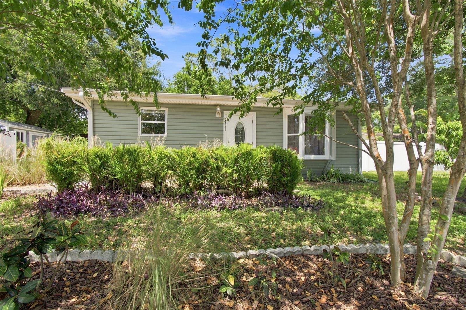 3rd image of 3426 Riverview Dr, Tampa, FL 33604 | MLS# TB8540646