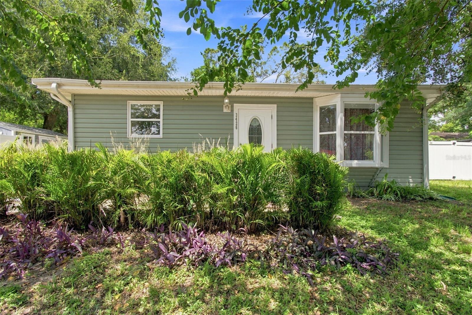 2nd image of 3426 Riverview Dr, Tampa, FL 33604 | MLS# TB8540646