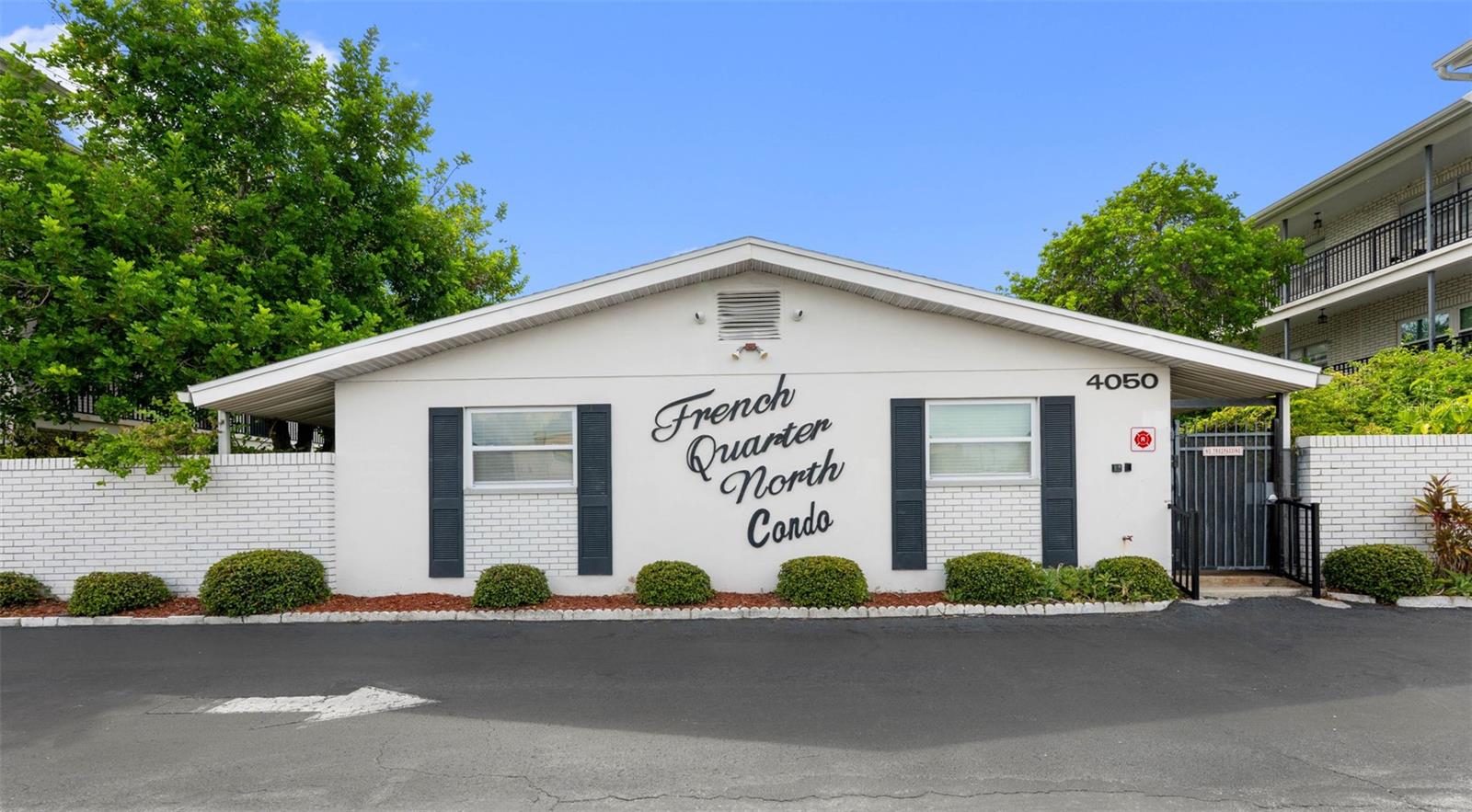 2nd image of 4050 4th St N #104, St Petersburg, FL 33703 | MLS# TB8540661