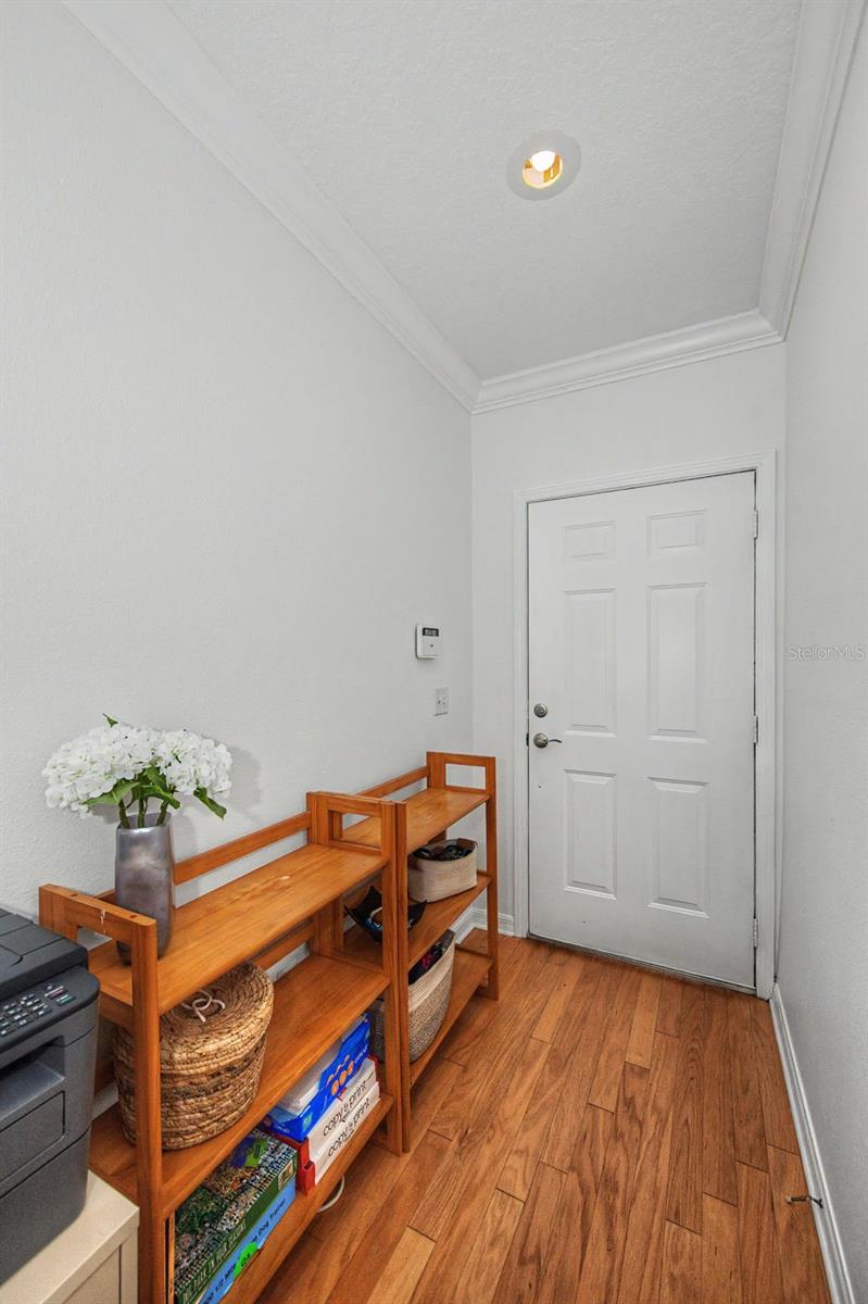 3rd image of 4909 Elizabeth Anne Cir, Tampa, FL 33616 | MLS# TB8540697