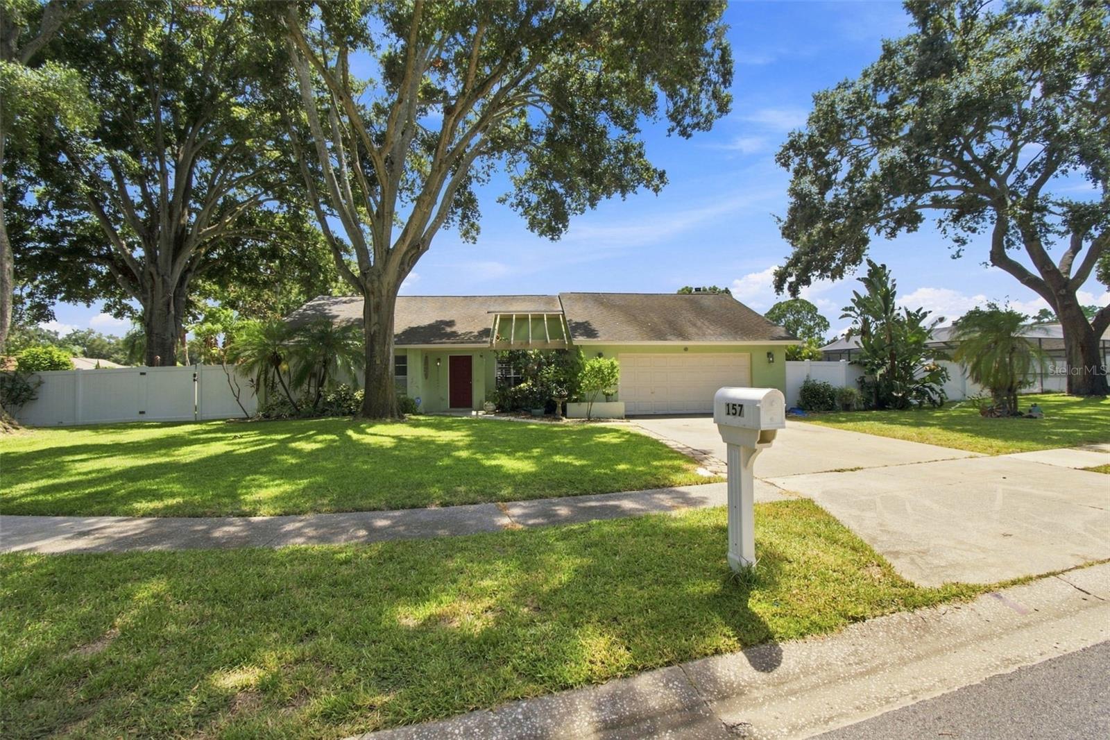 3rd image of 157 Foxcroft Dr E, Palm Harbor, FL 34683 | MLS# TB8540745