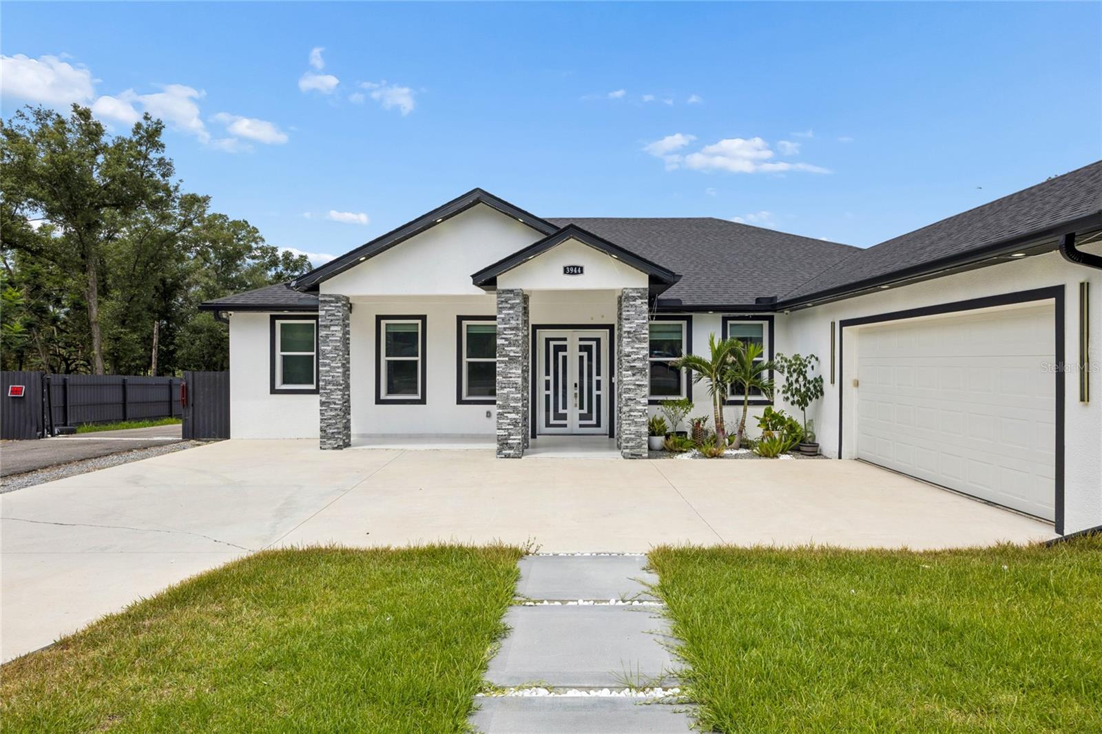 2nd image of 3944 White Heron Dr, Orlando, FL 32808 | MLS# S5155984