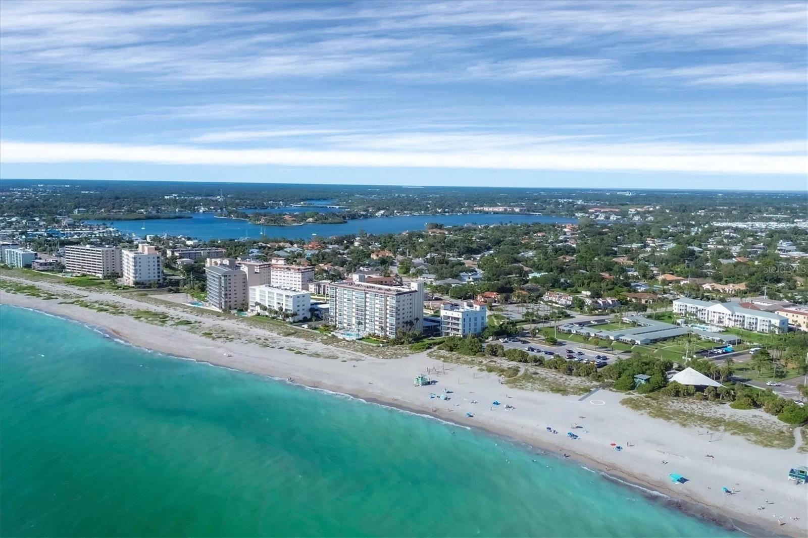 2nd image of 255 The Esplanade N, VENICE, FL 34285