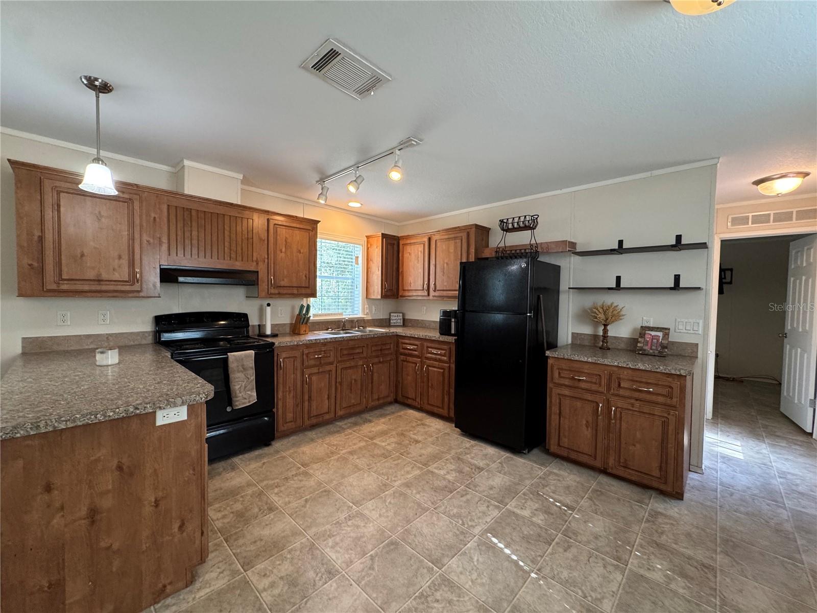 2nd image of 44 Kelly Ridge Rd, Frostproof, FL 33843 | MLS# K4903718