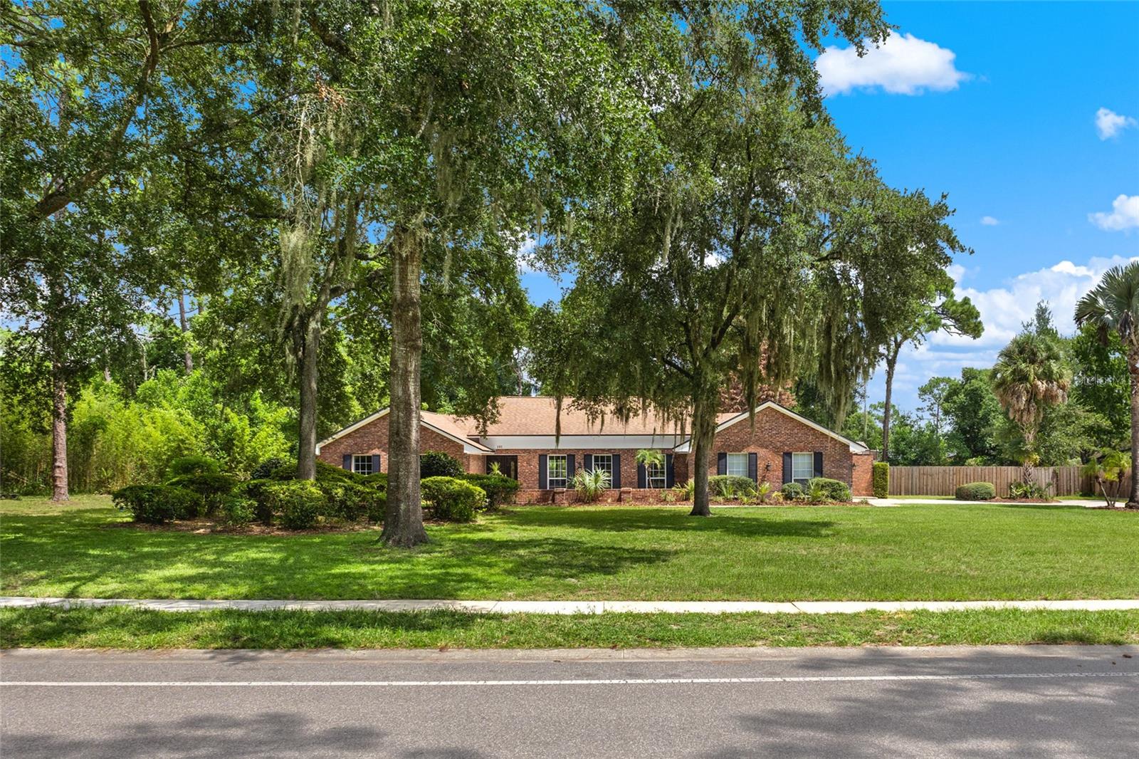 58th image of 101 S Sweetwater Blvd, Longwood, FL 32779 | MLS# V4950849