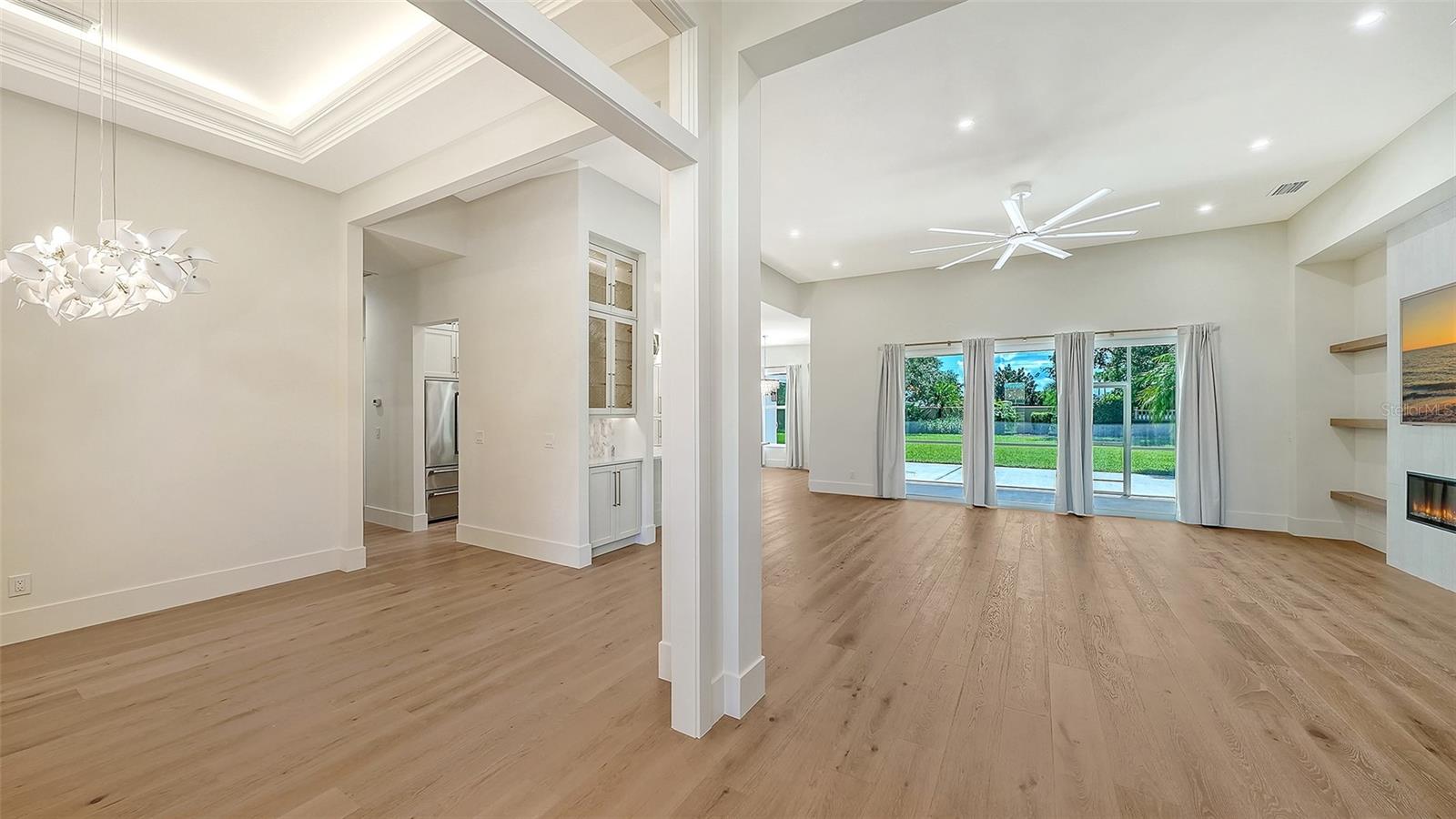5th image of 2729 Harvest Dr, Sarasota, FL 34240 | MLS# A4703580