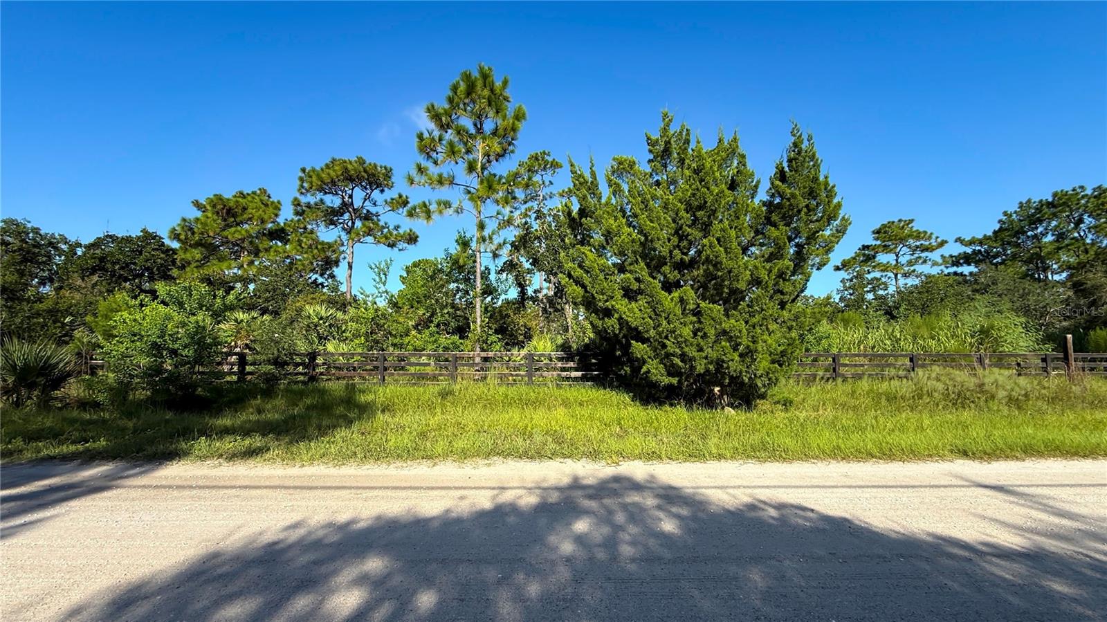 24th image of 2521 Mills Creek Rd, Chuluota, FL 32766 | MLS# G5116720