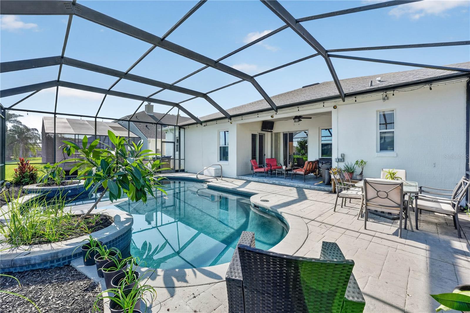 5th image of 13686 Crystal River Dr, Orlando, FL 32828 | MLS# R4911849