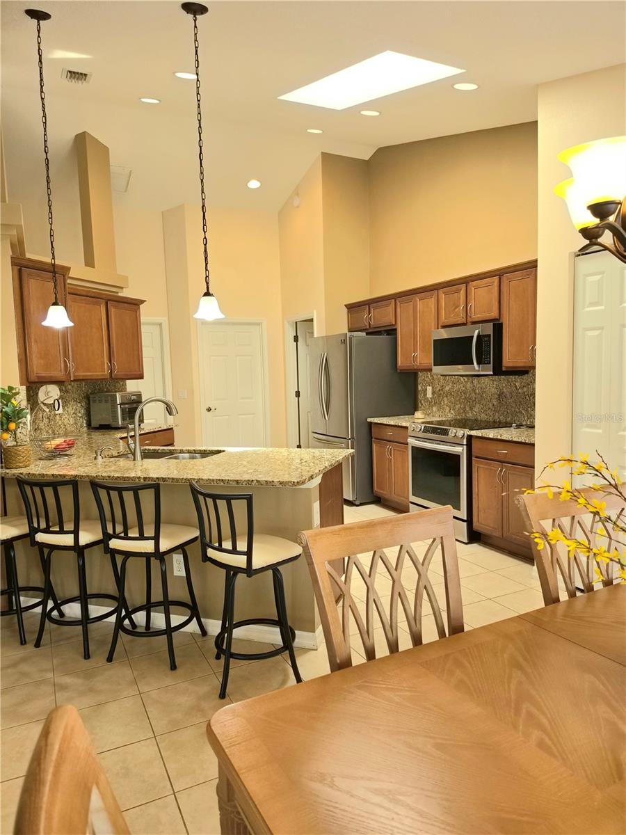 5th image of 3910 Sw 103Rd Street Rd, Ocala, FL 34476 | MLS# OM730807