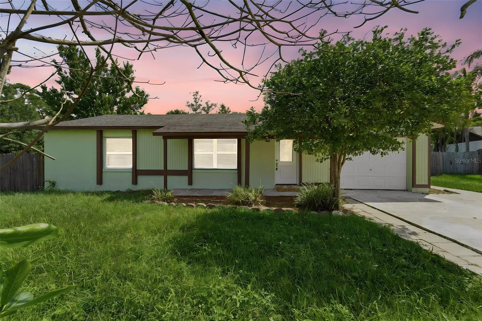 1st image of 127 Borada Rd, Sanford, FL 32773 | MLS# V4950856