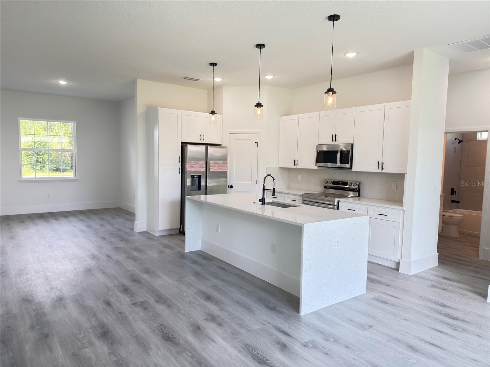 Photo 5 of Single family home for sale at 16827 Southwest 41st Ave Rd, Ocala, FL 34473 | MLS# O6435543 | Listing updated on 2026-09-02