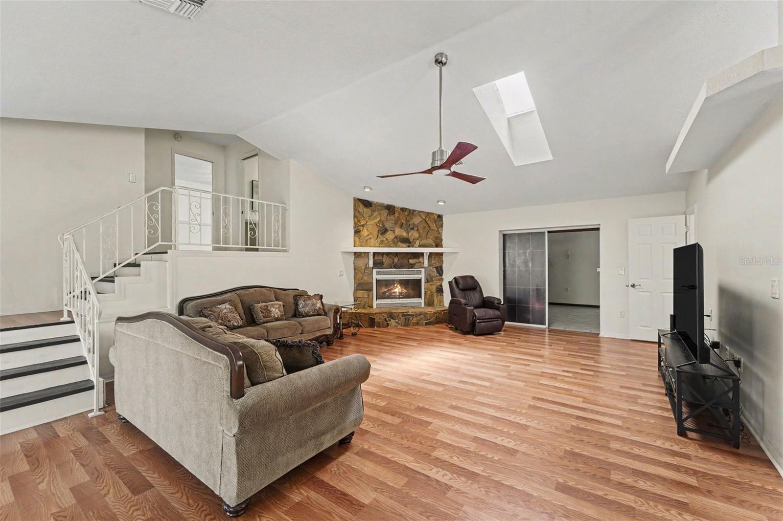 3rd image of 6446 Lucky Ln, Spring Hill, FL 34609 | MLS# TB8541160