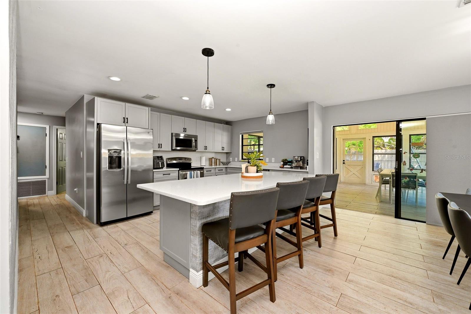 4th image of 6349 Marlberry Dr, Orlando, FL 32819 | MLS# O6435578
