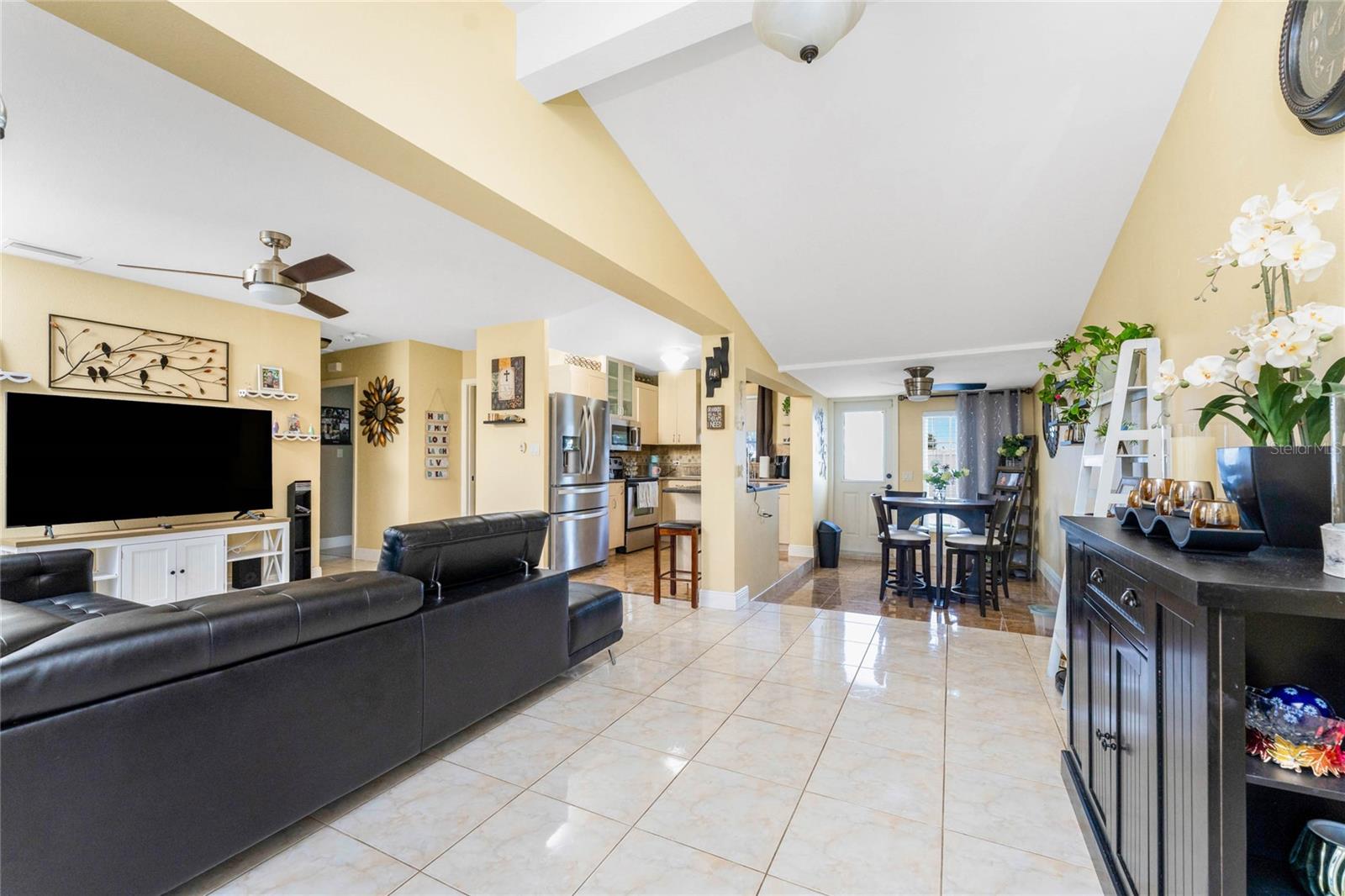 4th image of 4568 Grobe St, North Port, FL 34287 | MLS# N6145442