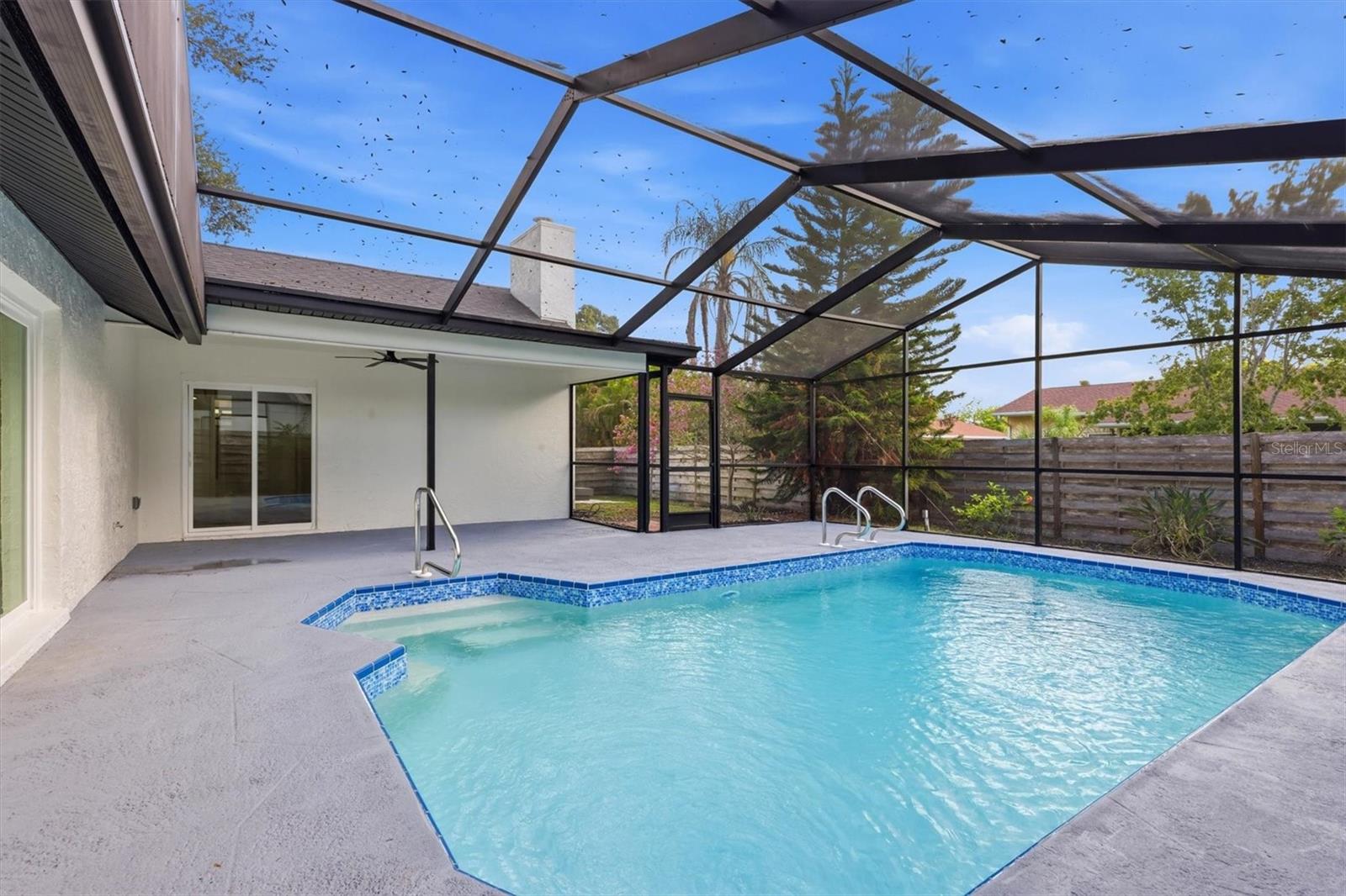 2nd image of 6909 9th Ct E, Sarasota, FL 34243 | MLS# N6145444