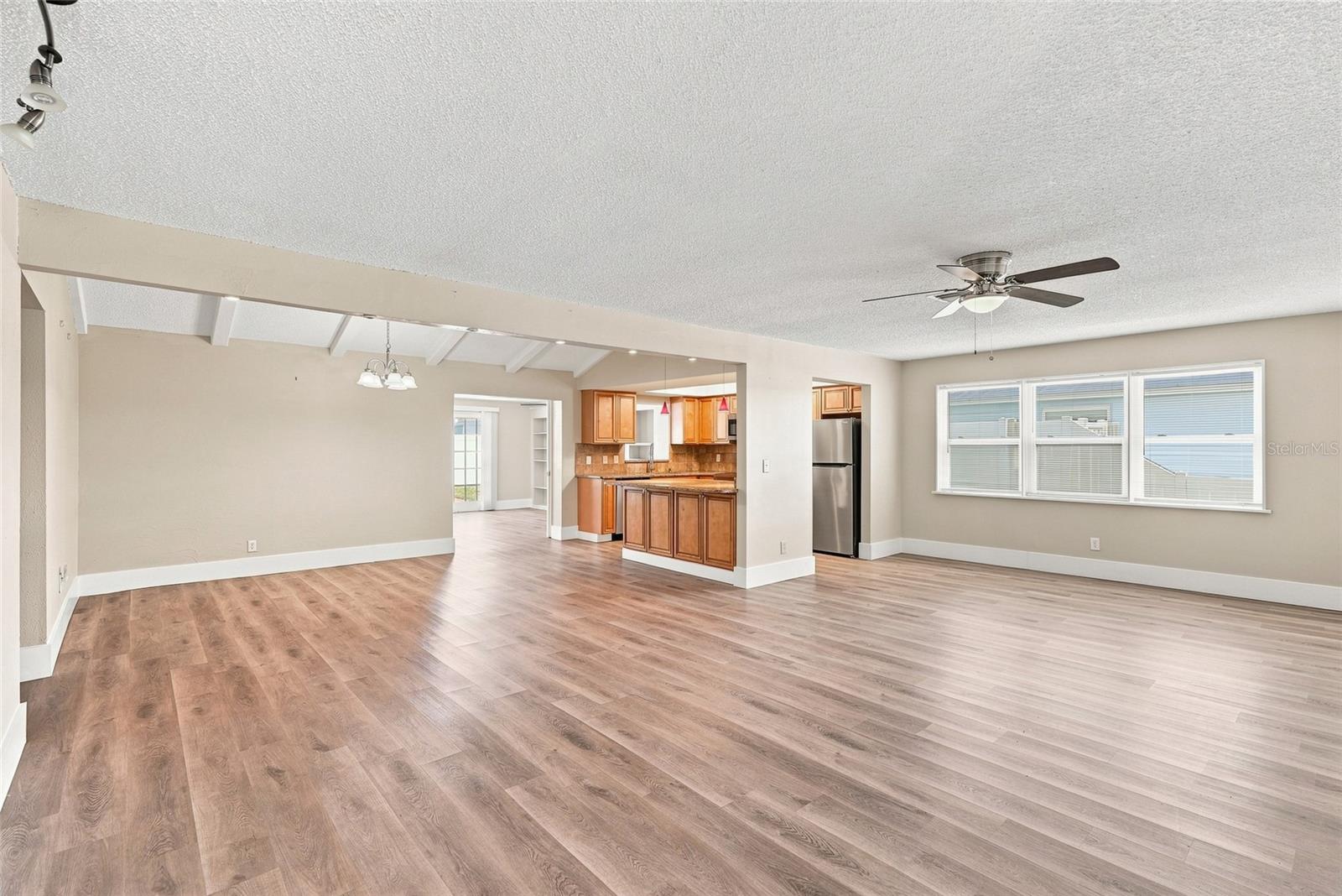 4th image of 13691 Serena Dr, Largo, FL 33774 | MLS# TB8541238