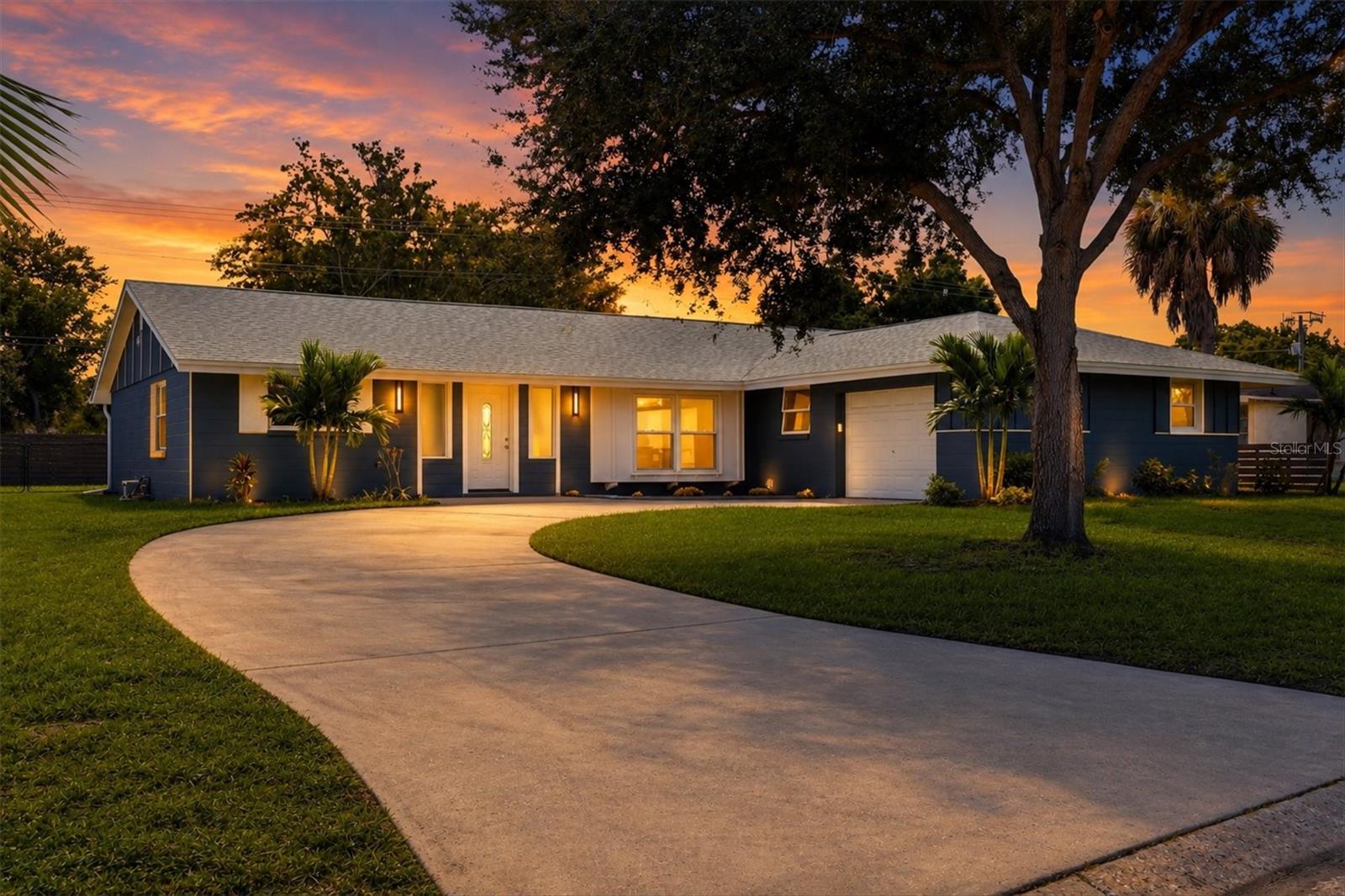 1st image of 286 Mount Vernon Dr, Venice, FL 34293 | MLS# D6148509
