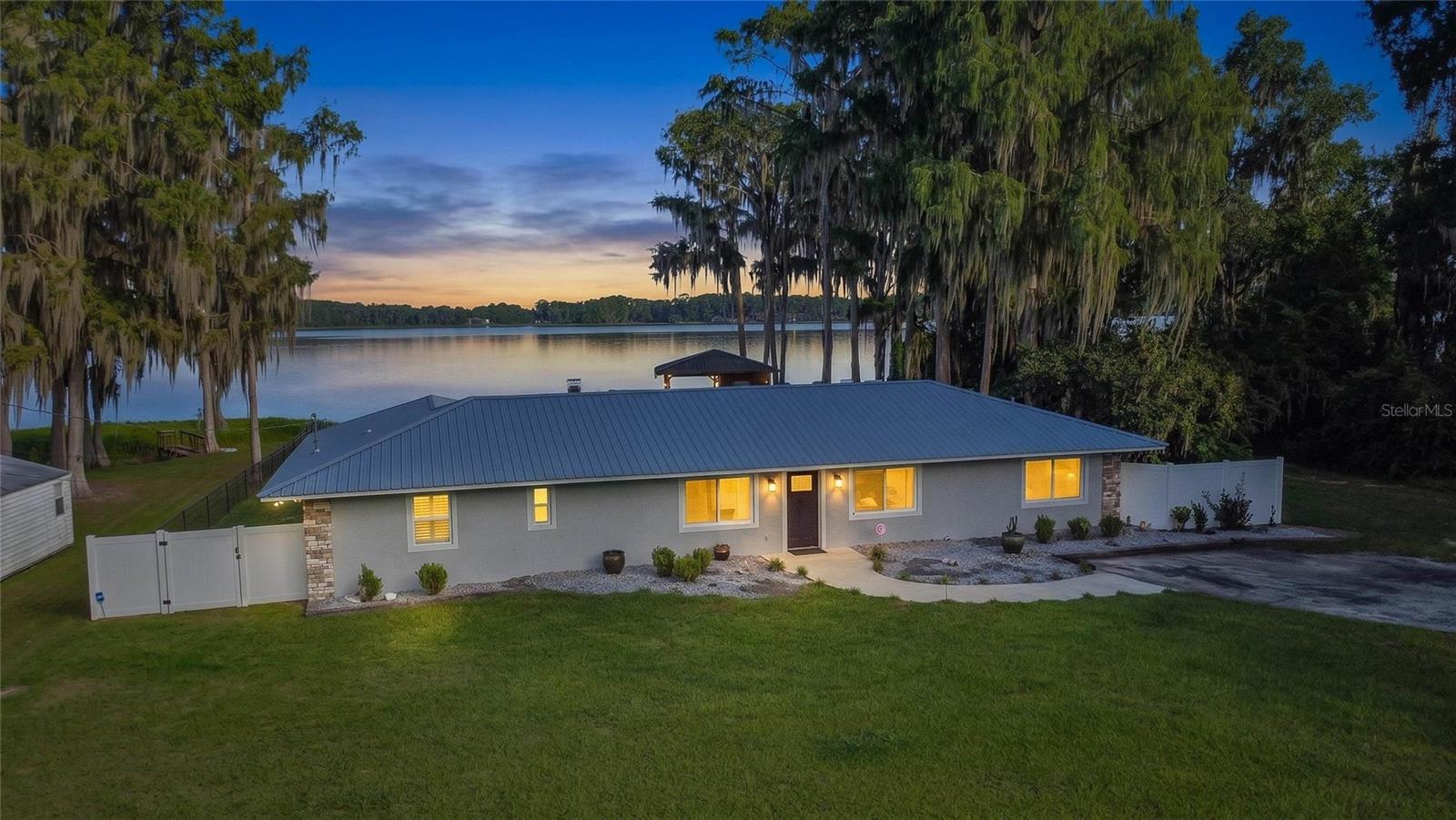 52nd image of 221 S Hunting Lodge Dr, Inverness, FL 34453 | MLS# W7888815