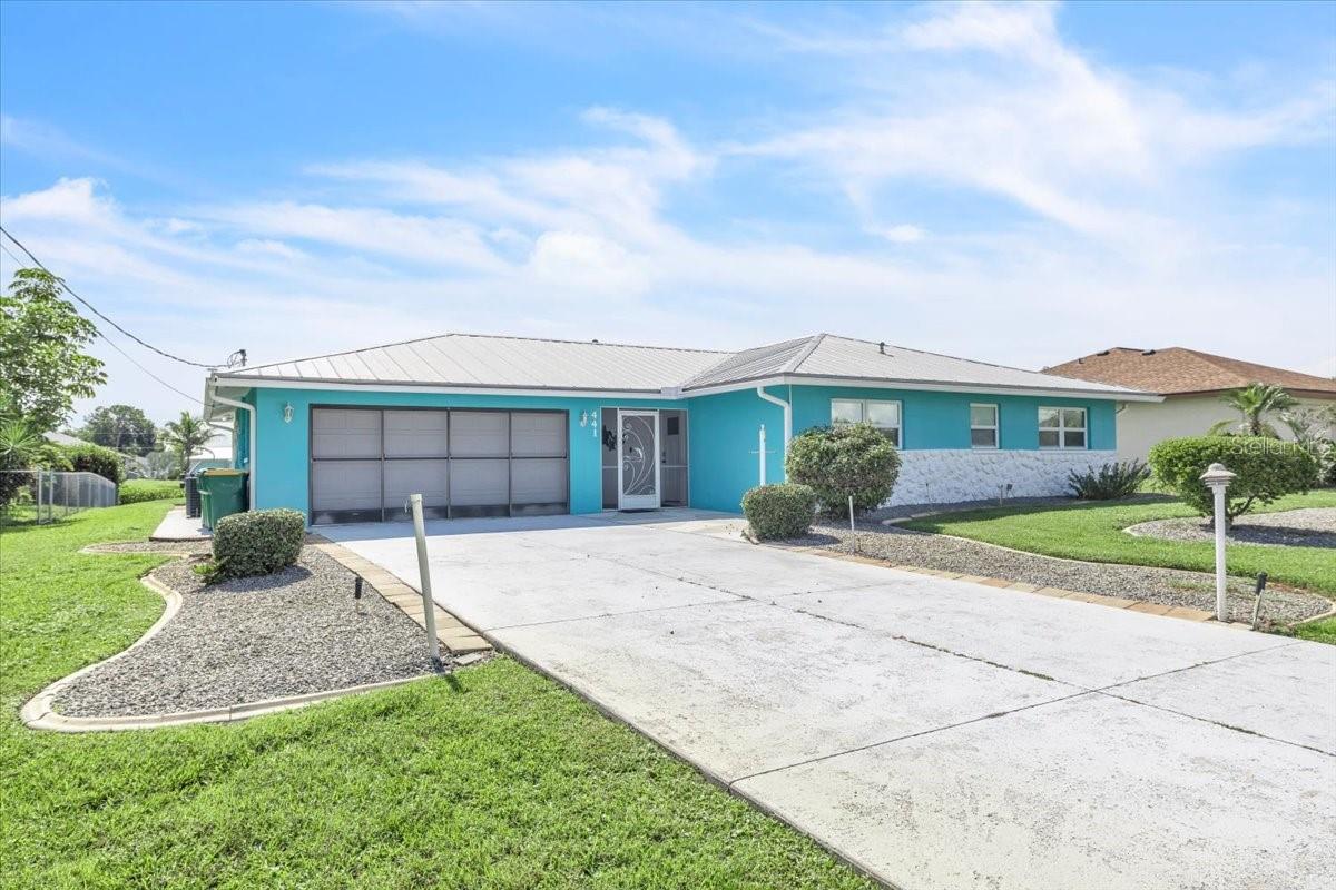 3rd image of 441 W Tarpon Blvd Nw, Port Charlotte, FL 33952 | MLS# A4703726