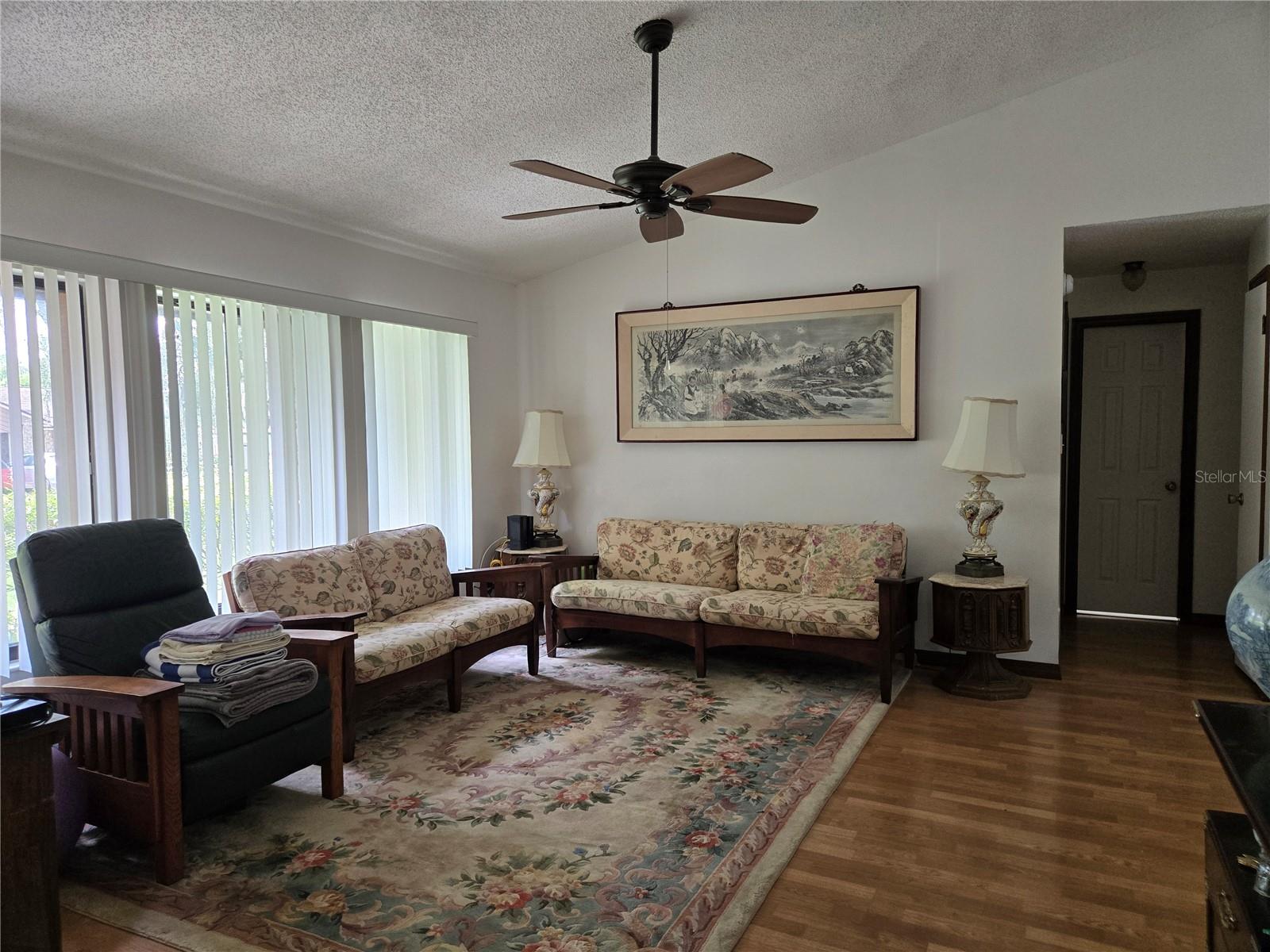 4th image of 827 Rill Dr, Altamonte Springs, FL 32714 | MLS# O6435680