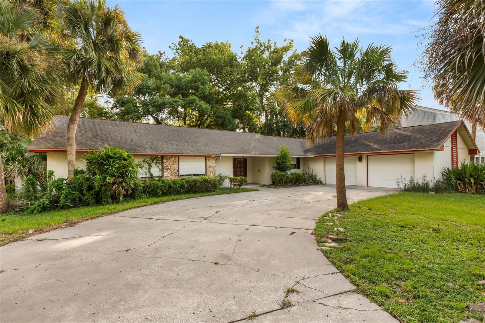 2nd image of 3889 N Lake Orlando Pkwy, Orlando, FL 32808 | MLS# O6435704