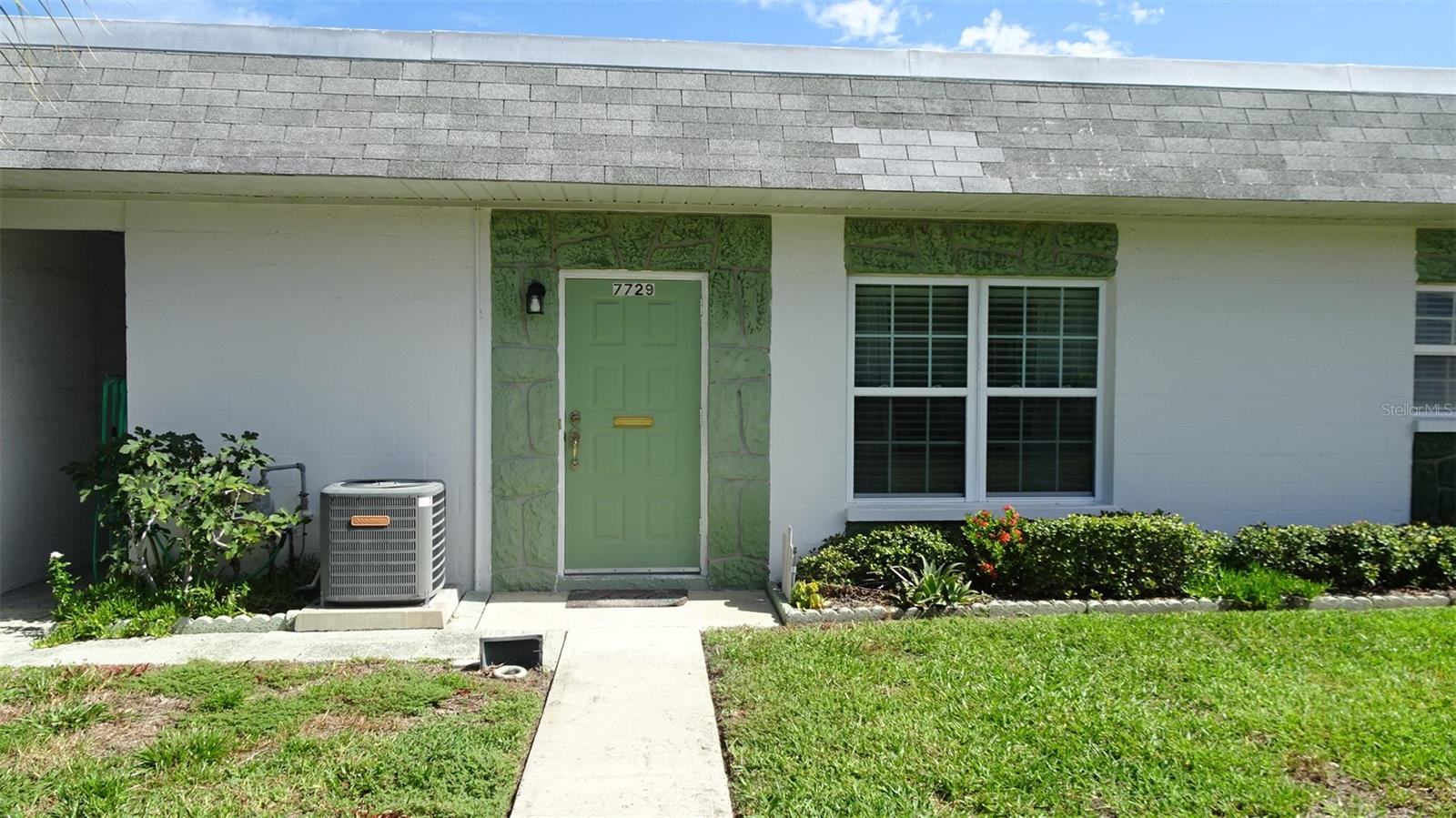 2nd image of 7729 39th Ter N, St Petersburg, FL 33709 | MLS# TB8541359
