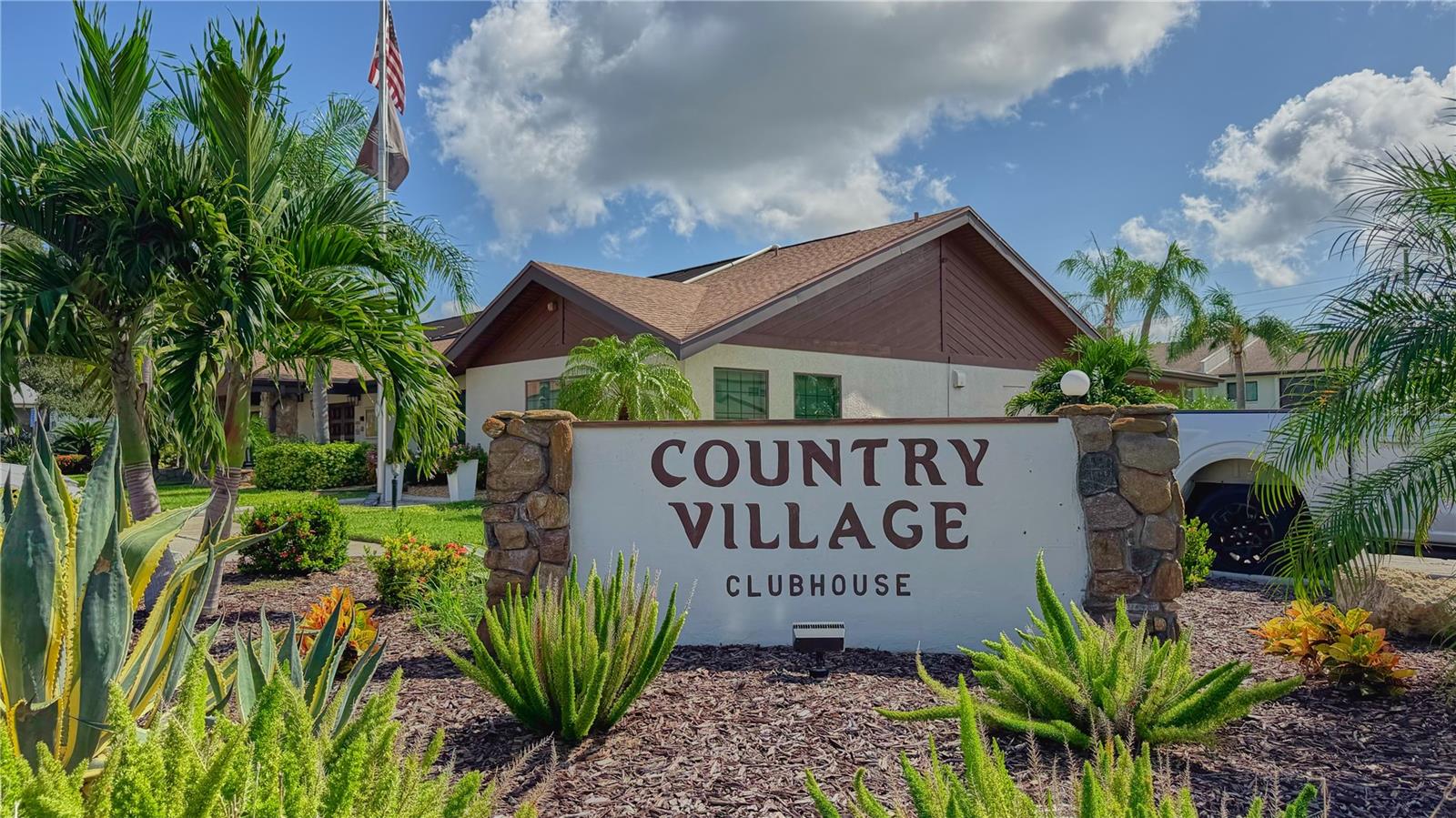 2nd image of 7163 28th Ave W, BRADENTON, FL 34209