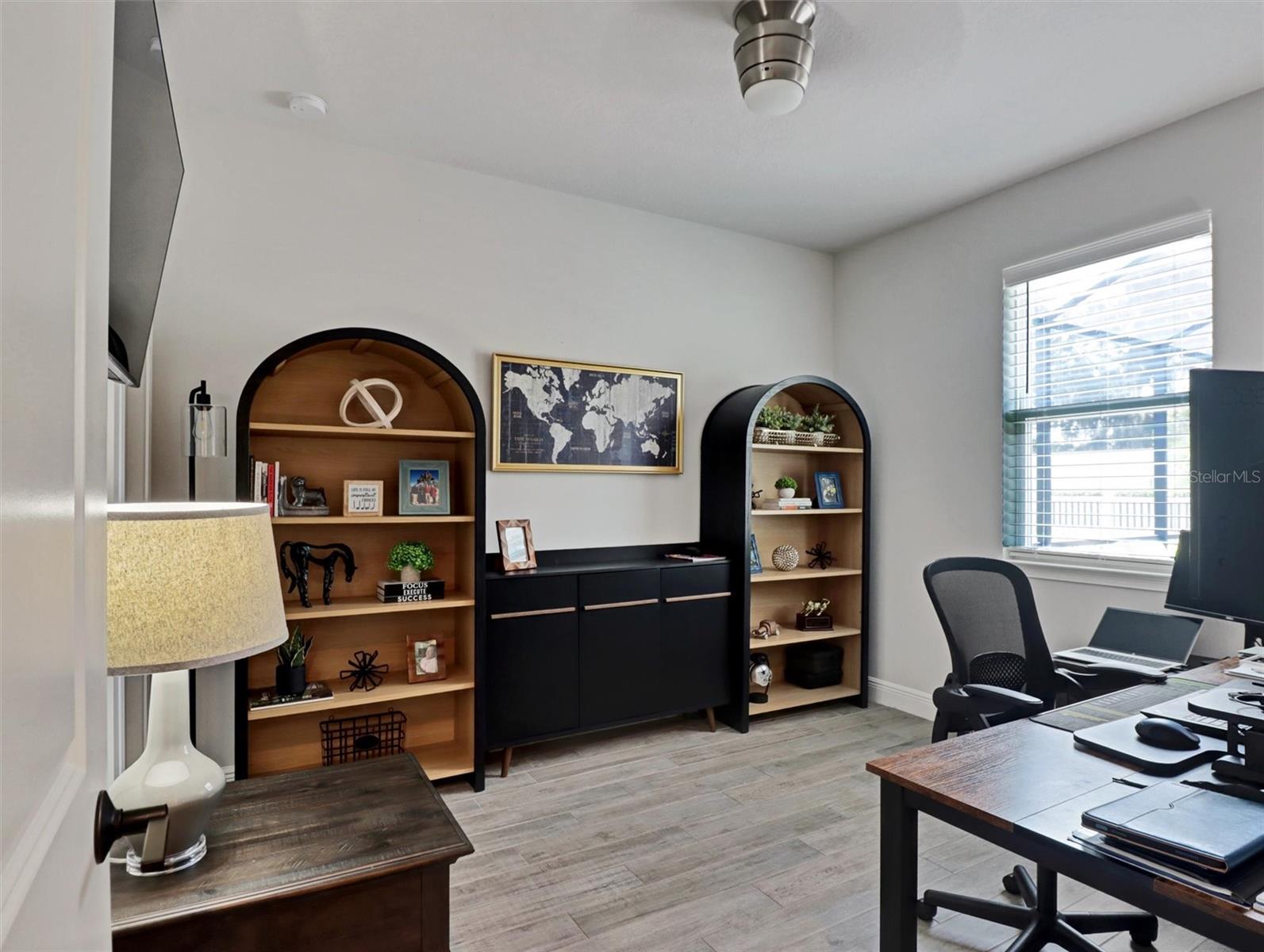 4th image of 2505 Early Dawn Ct, Valrico, FL 33594 | MLS# TB8541378