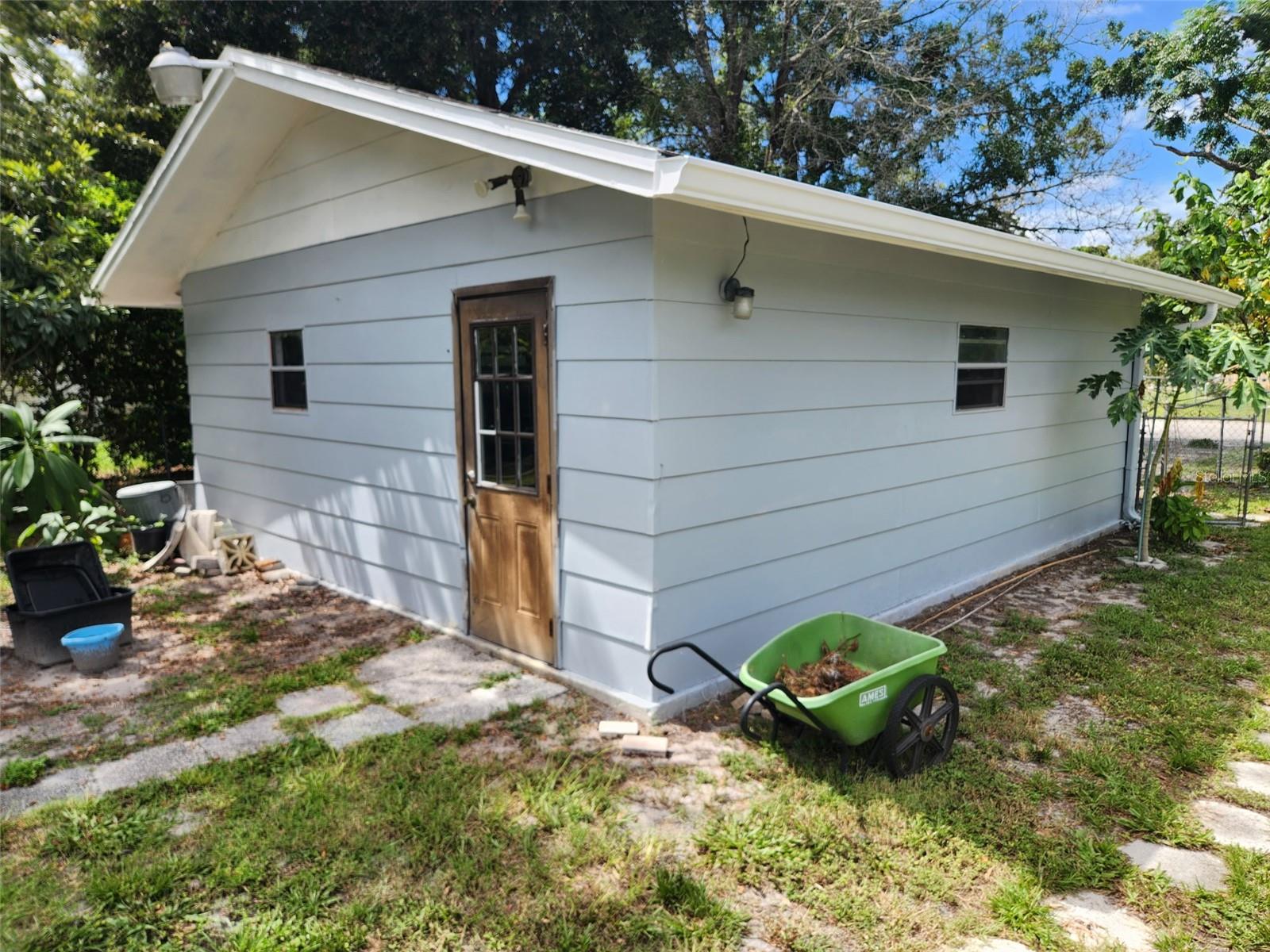 5th image of 9511 Clyde St, Hudson, FL 34669 | MLS# TB8541411