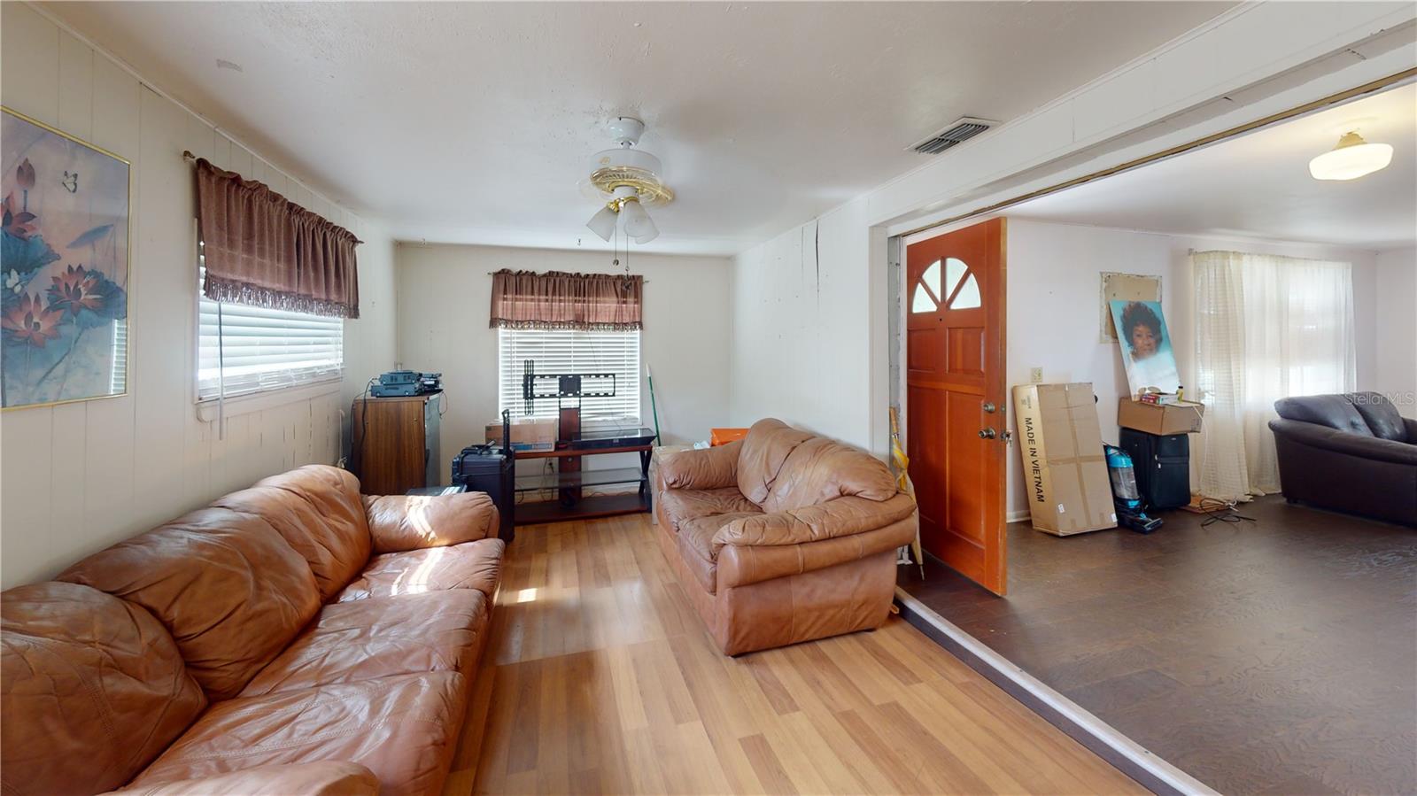 3rd image of 1721 W North B St, Tampa, FL 33606 | MLS# TB8541442