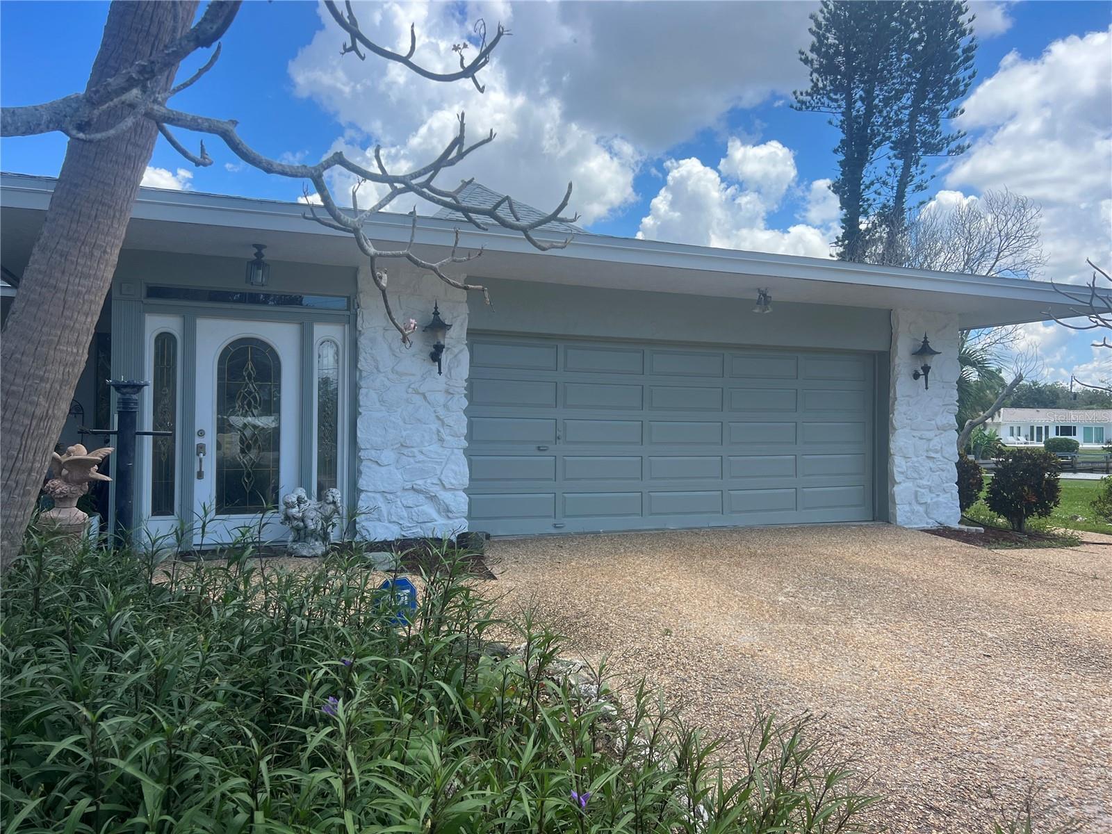 2nd image of 6937 Midnight Pass Rd, Sarasota, FL 34242 | MLS# A4703773