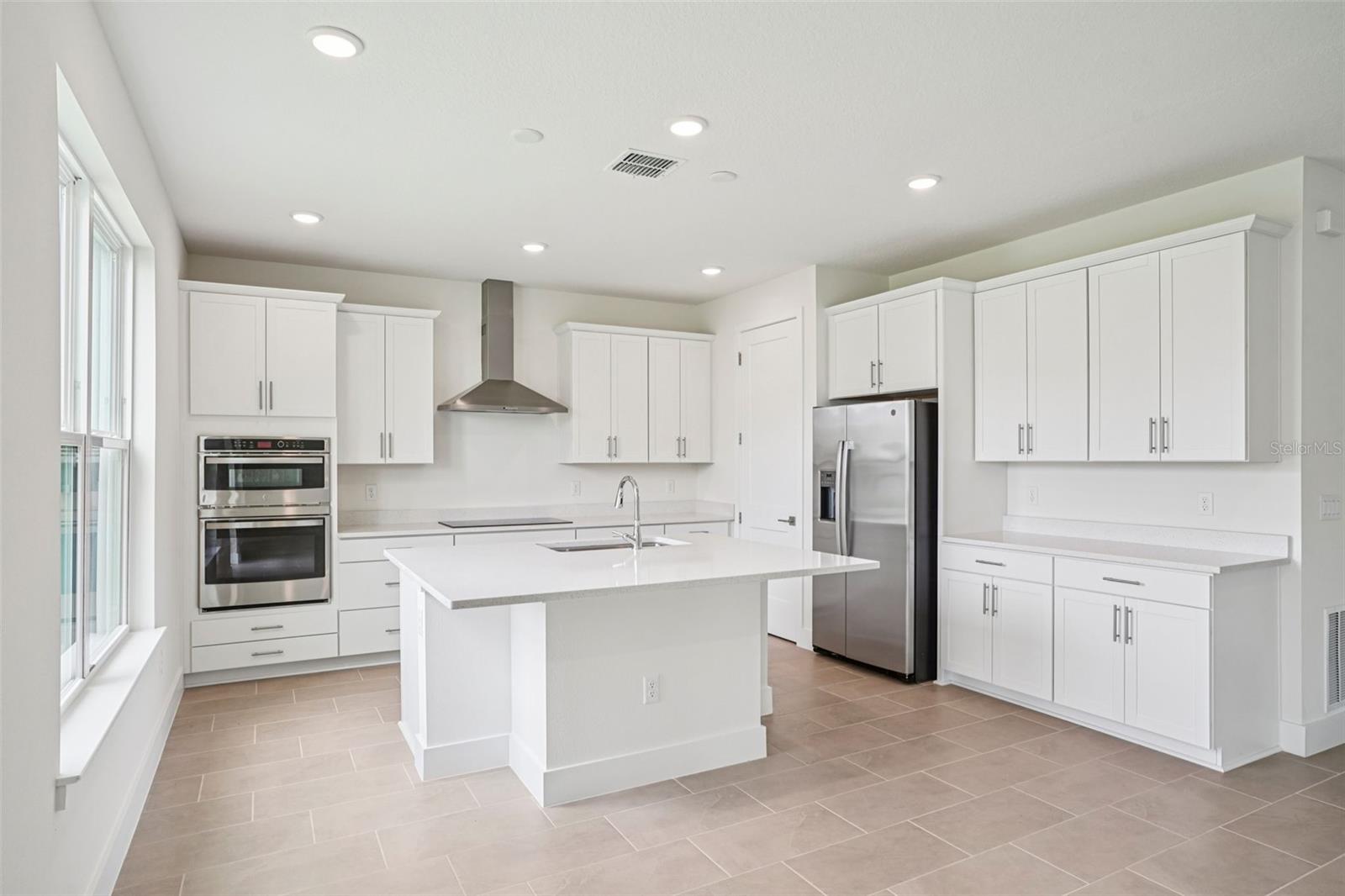 3rd image of 30333 Emerald Forest Dr, Mount Dora, FL 32757 | MLS# O6435831